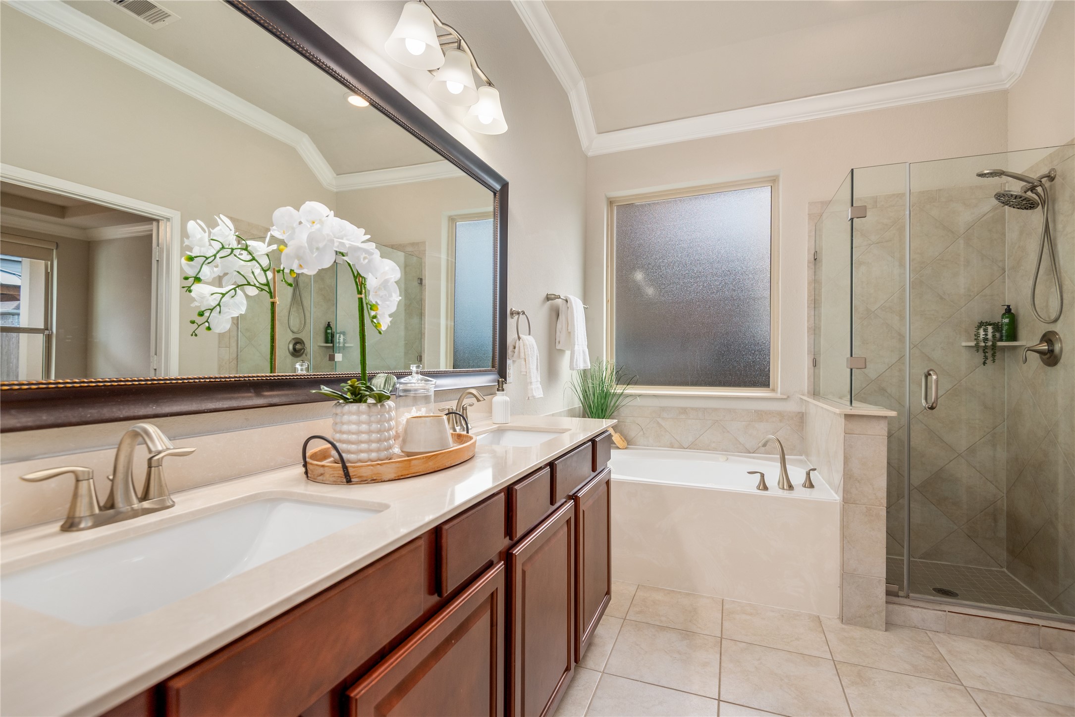 4804 Ladona Court, League City, TX 77573