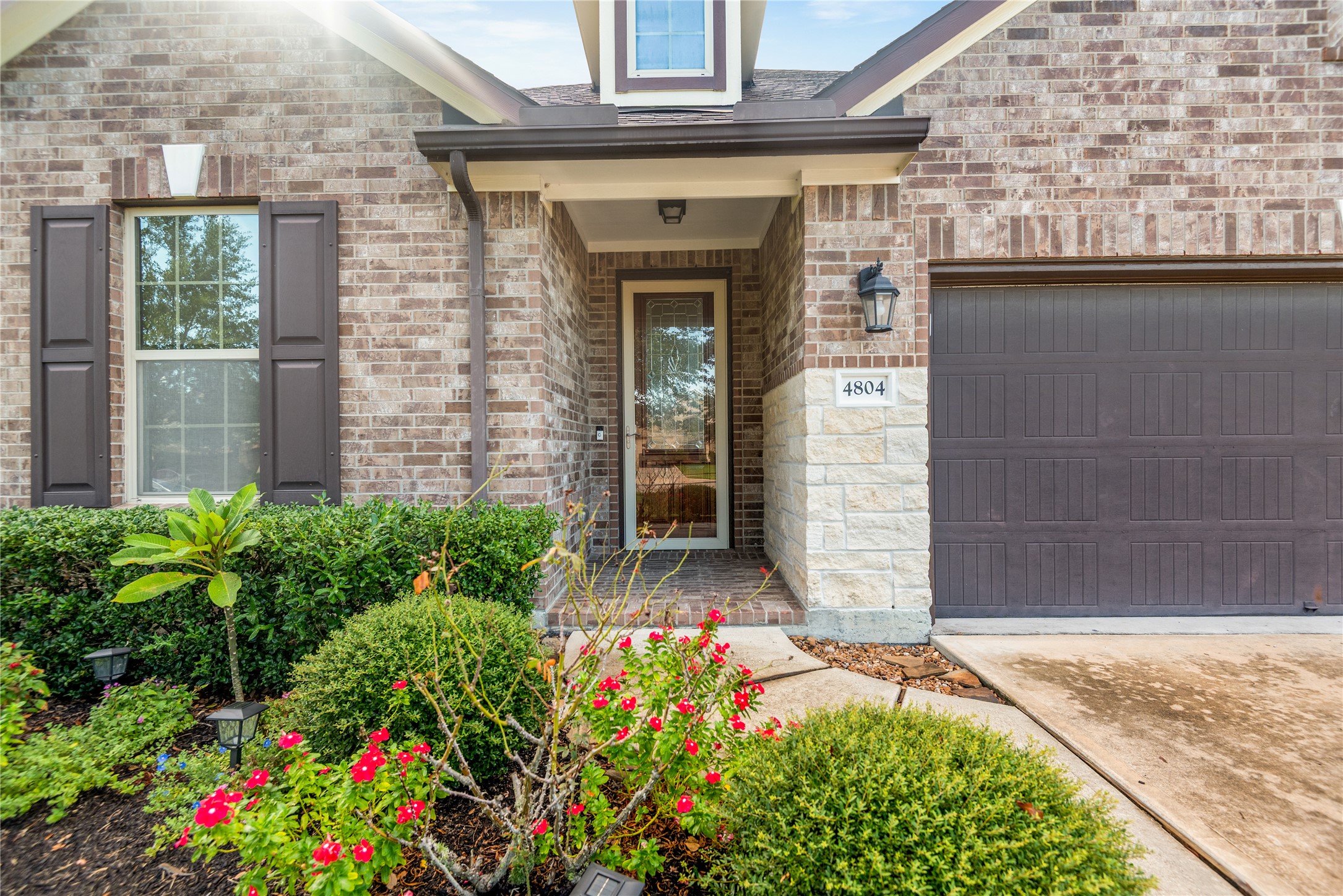 4804 Ladona Court, League City, TX 77573