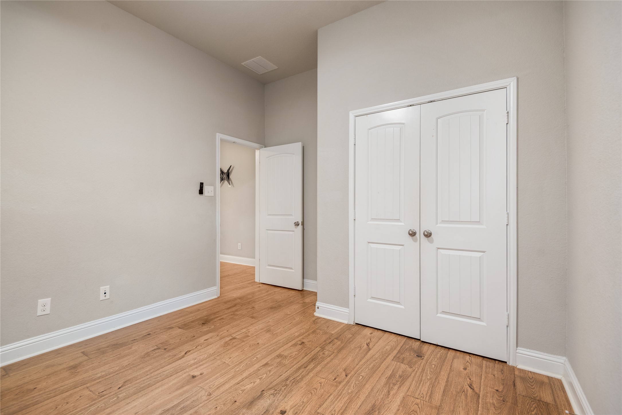 4804 Ladona Court, League City, TX 77573