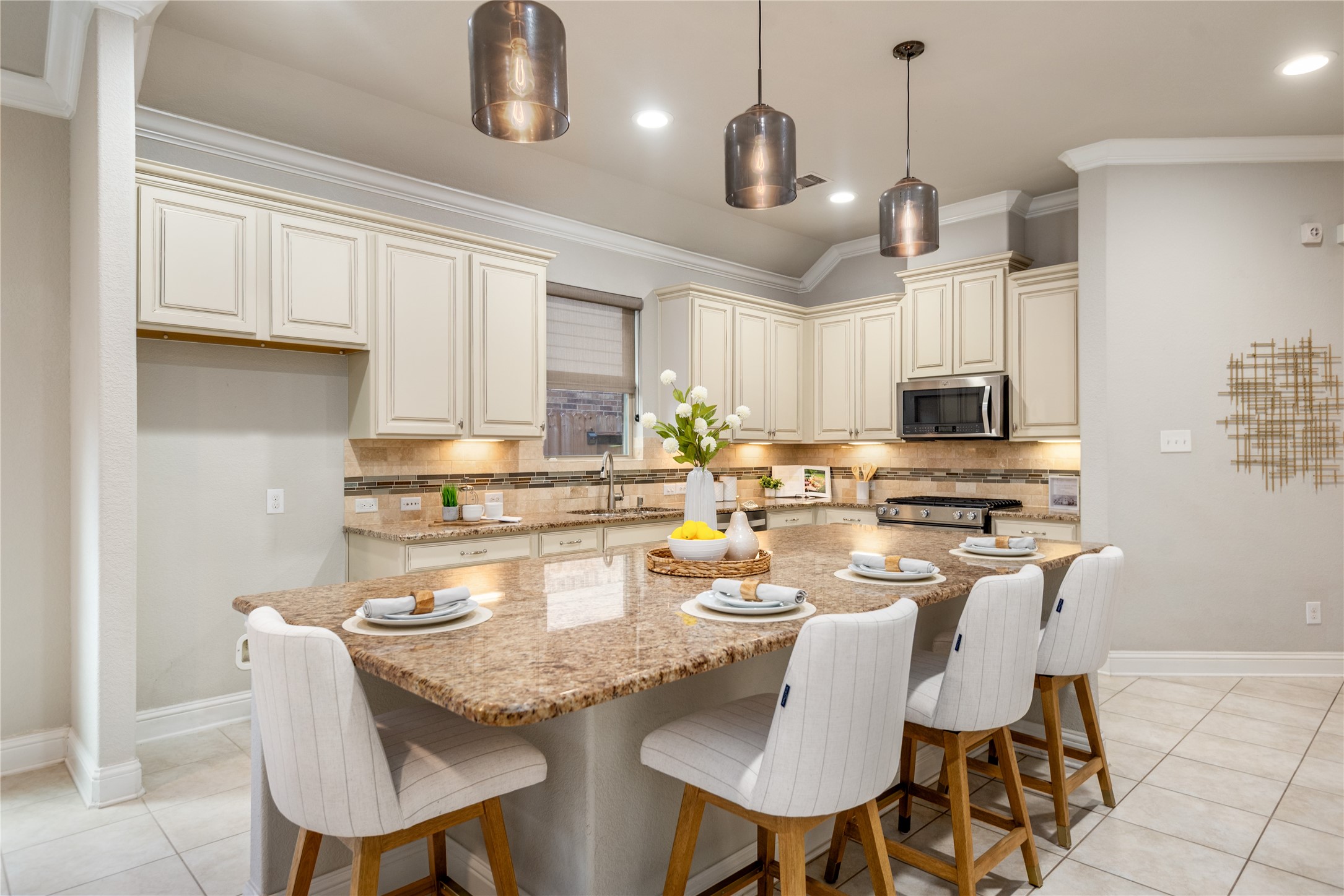 4804 Ladona Court, League City, TX 77573