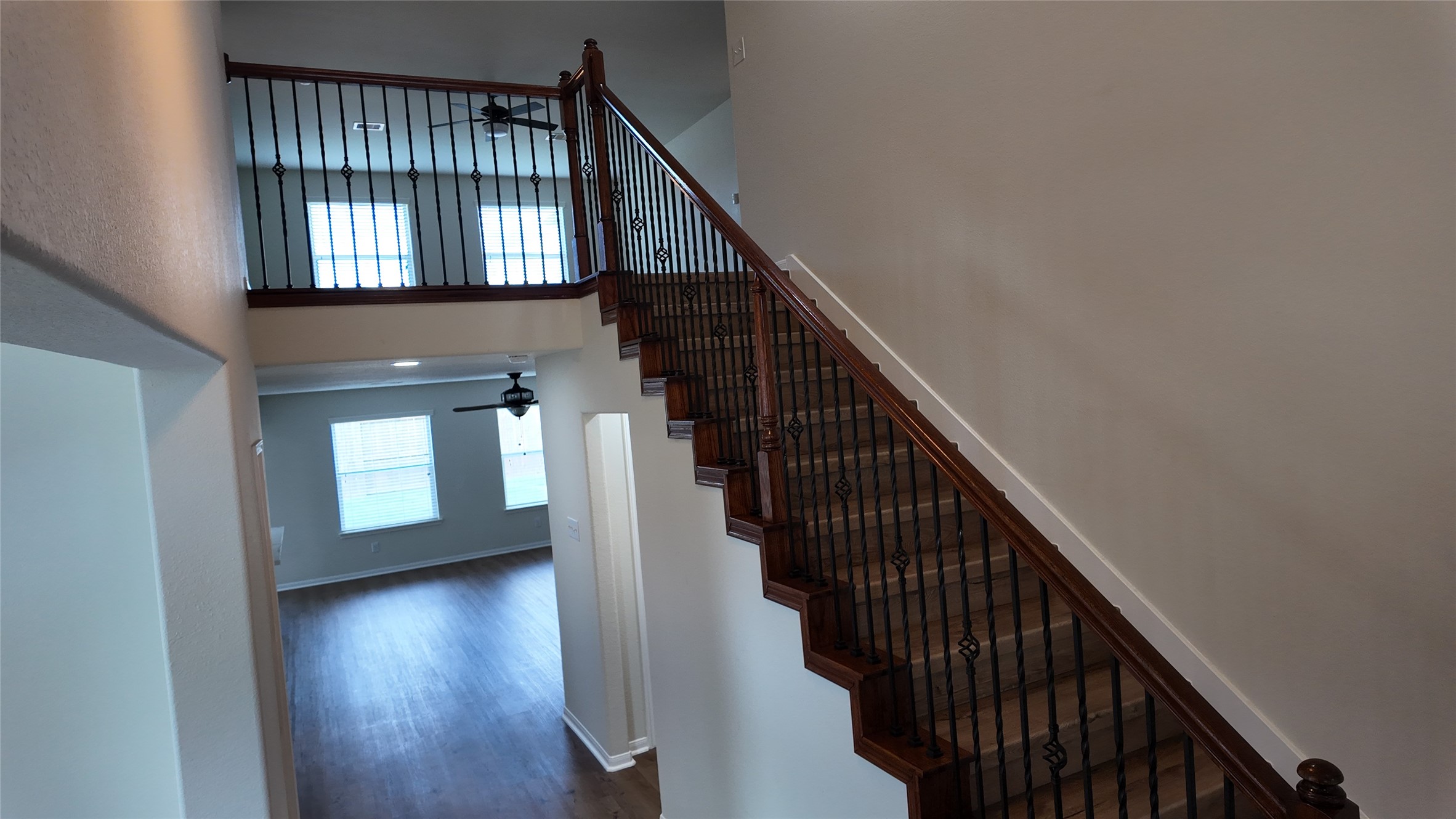 4713 HIGH CREEK CT, Alvin, TX 77511 4713 HIGH CREEK CT, Alvin, TX 77511