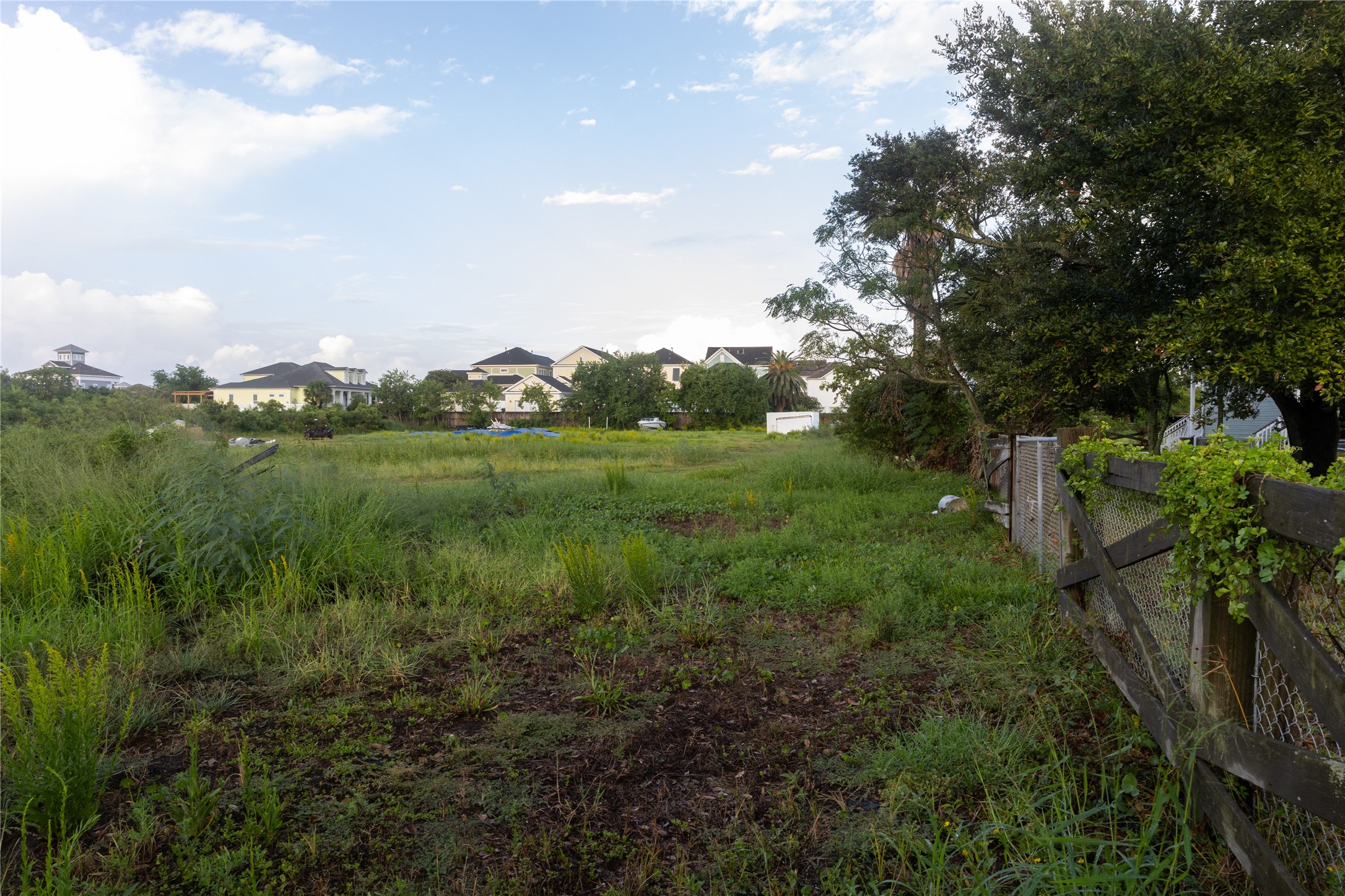 Lot 22 (22-1) 103rd Street, Galveston, TX 77554