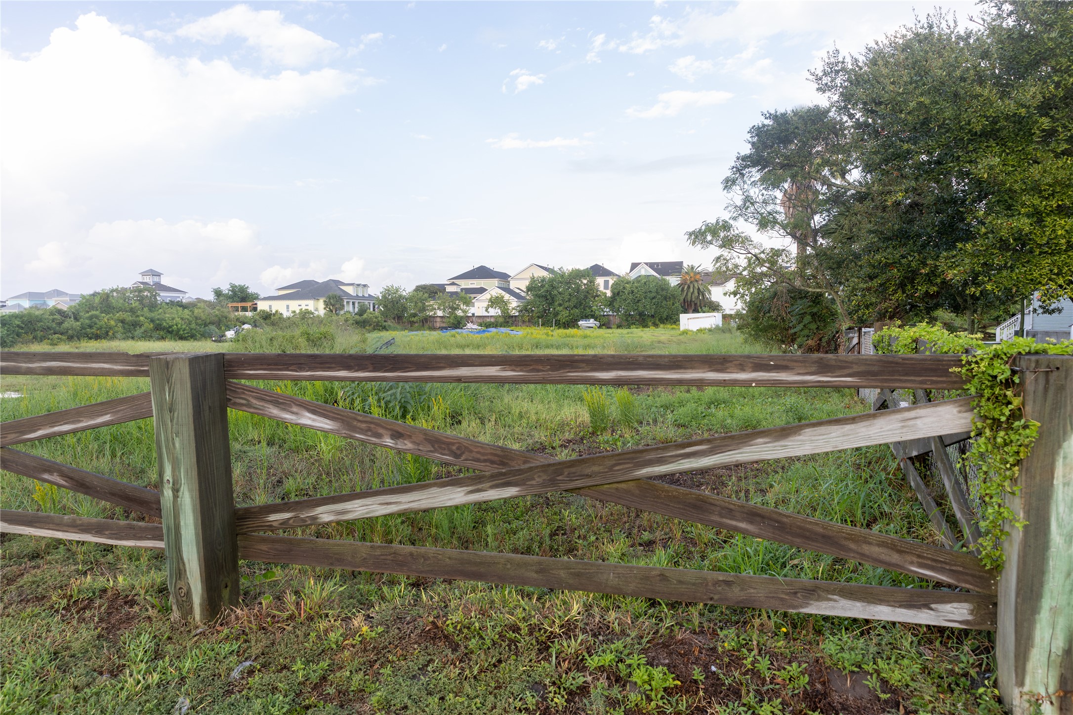 Lot 22 (22-1) 103rd Street, Galveston, TX 77554