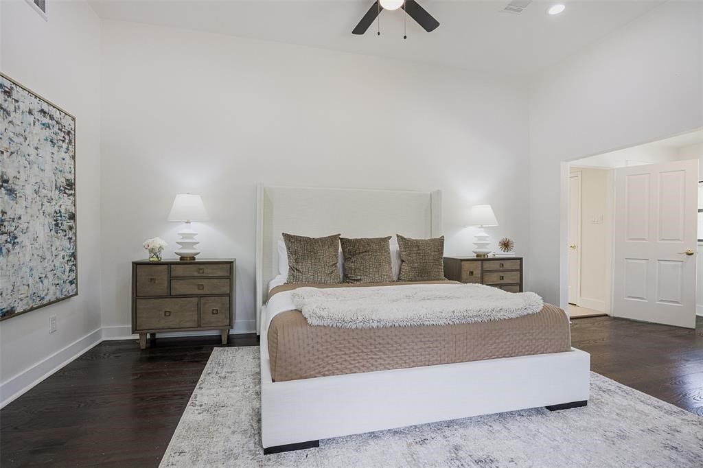 5614 Indian Circle, Houston, TX 77056