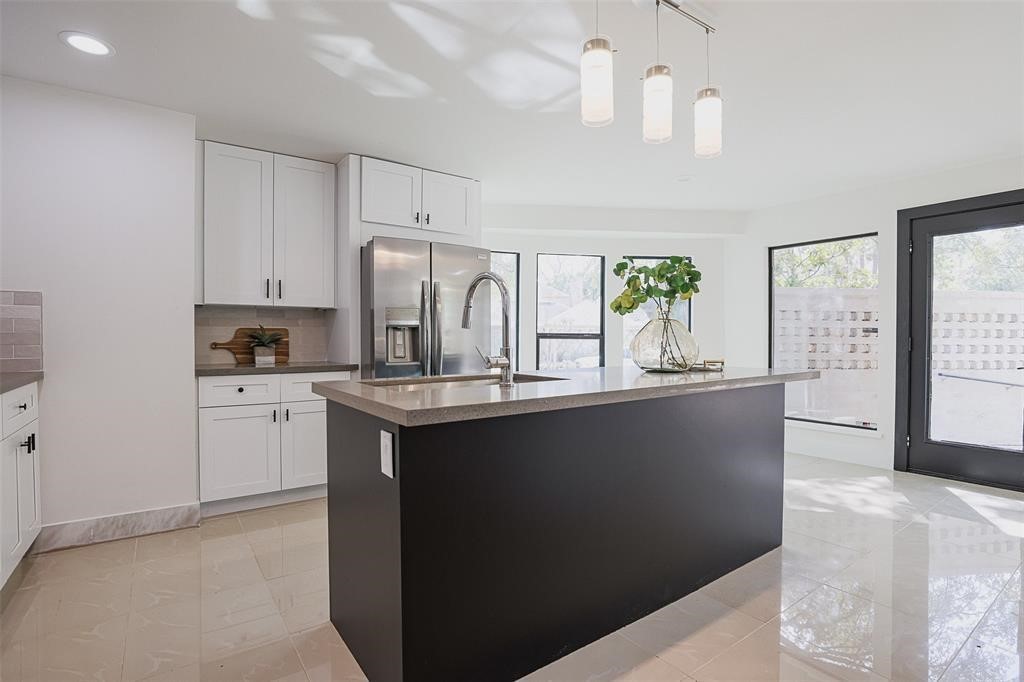 5614 Indian Circle, Houston, TX 77056