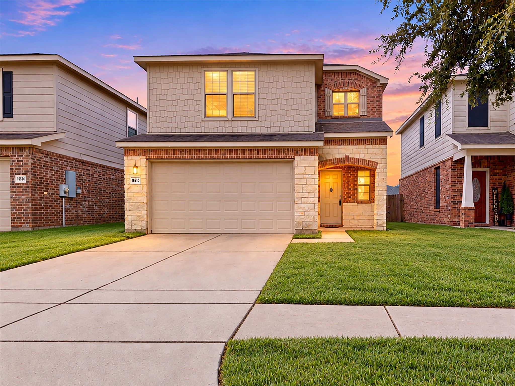16510 Mandate Drive, Houston, TX 77049 16510 Mandate Drive, Houston, TX 77049