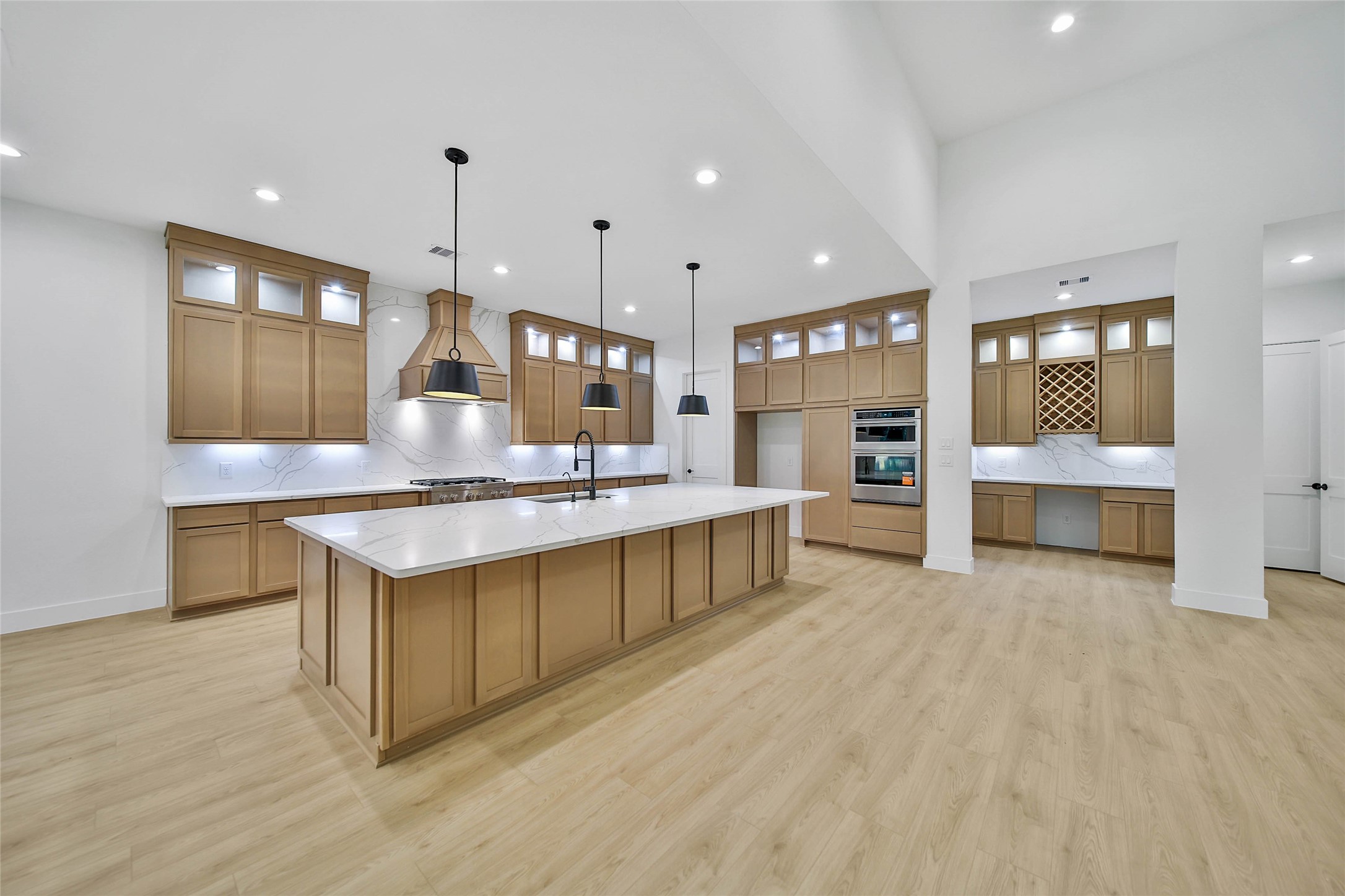 352 Louvenia Court, Pinehurst, TX 77362