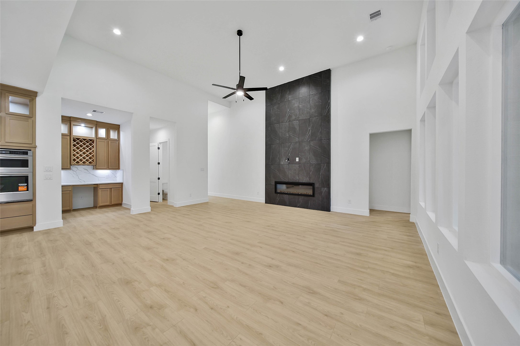 352 Louvenia Court, Pinehurst, TX 77362