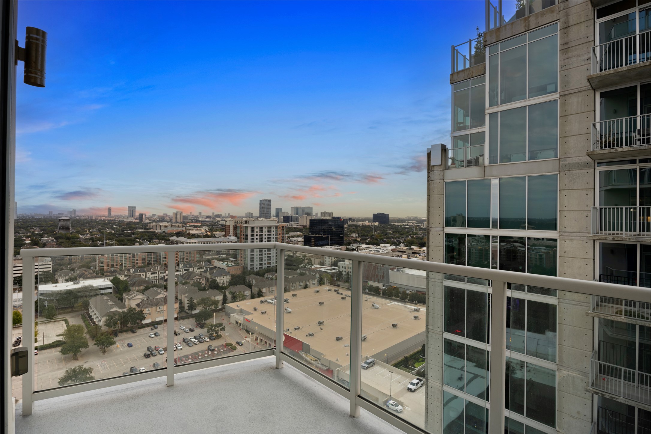 4521 San Felipe Street, #1903, Houston, TX 77027