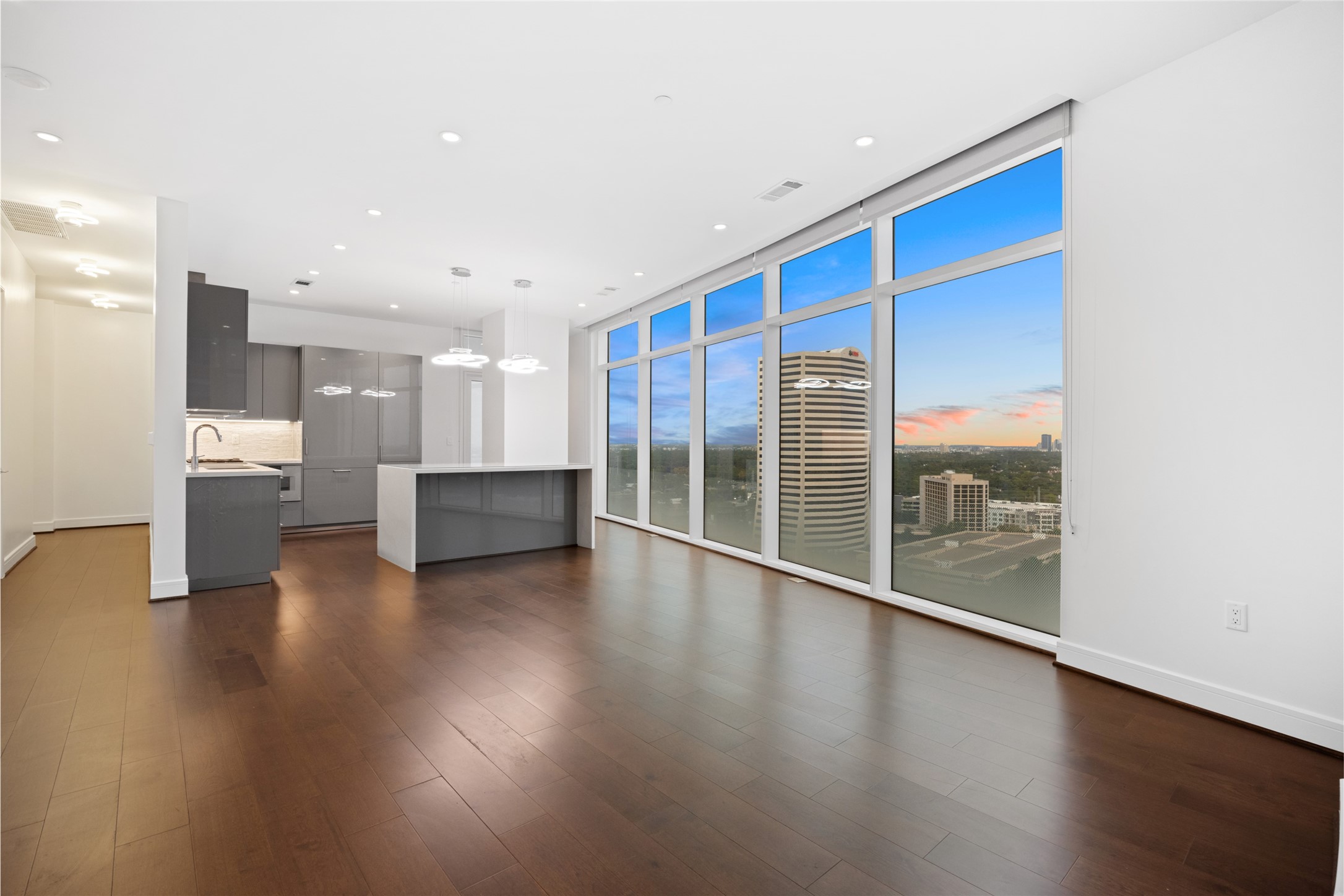 4521 San Felipe Street, #1903, Houston, TX 77027 4521 San Felipe Street, #1903, Houston, TX 77027