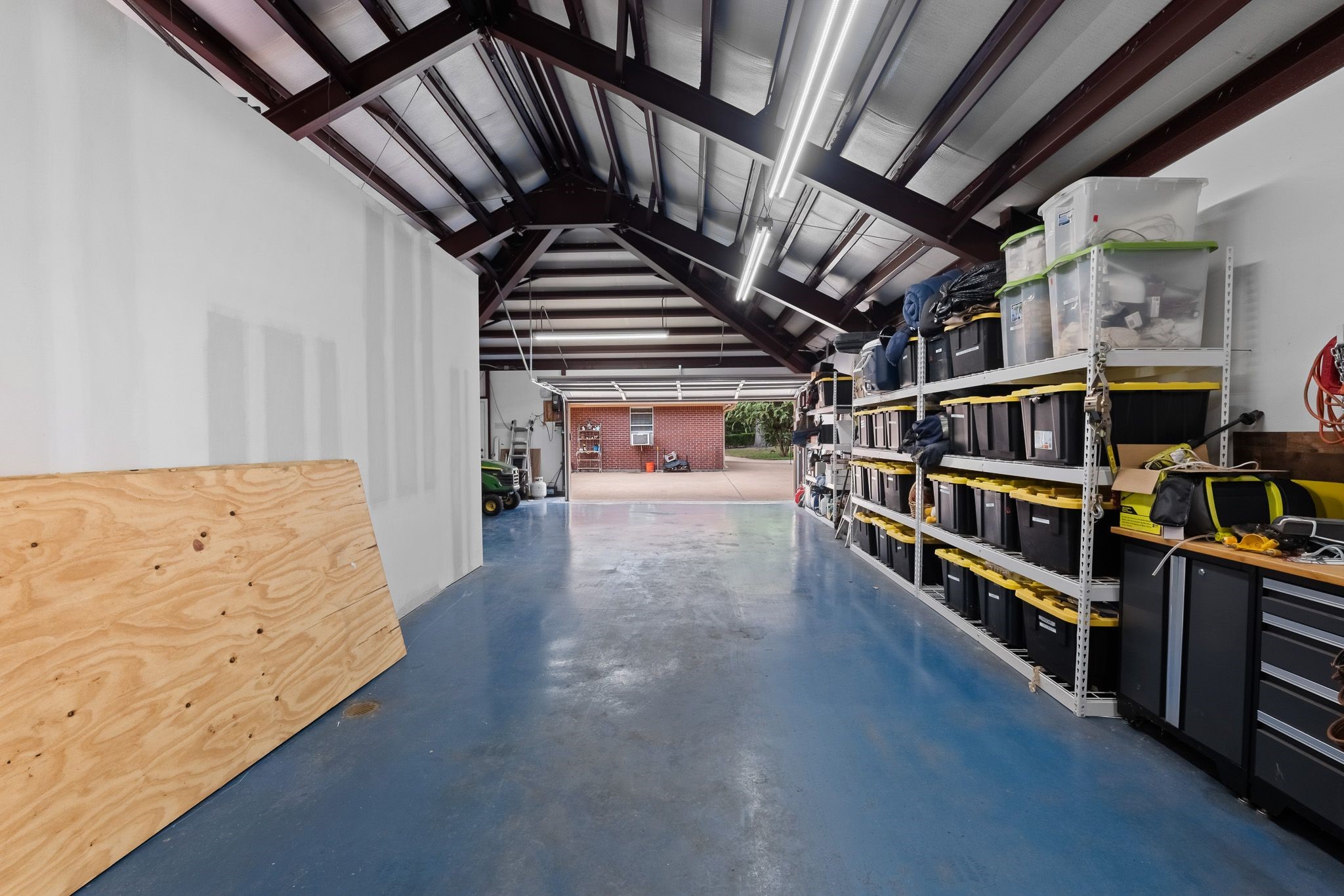1702 Country Creek Court, Magnolia, TX 77354