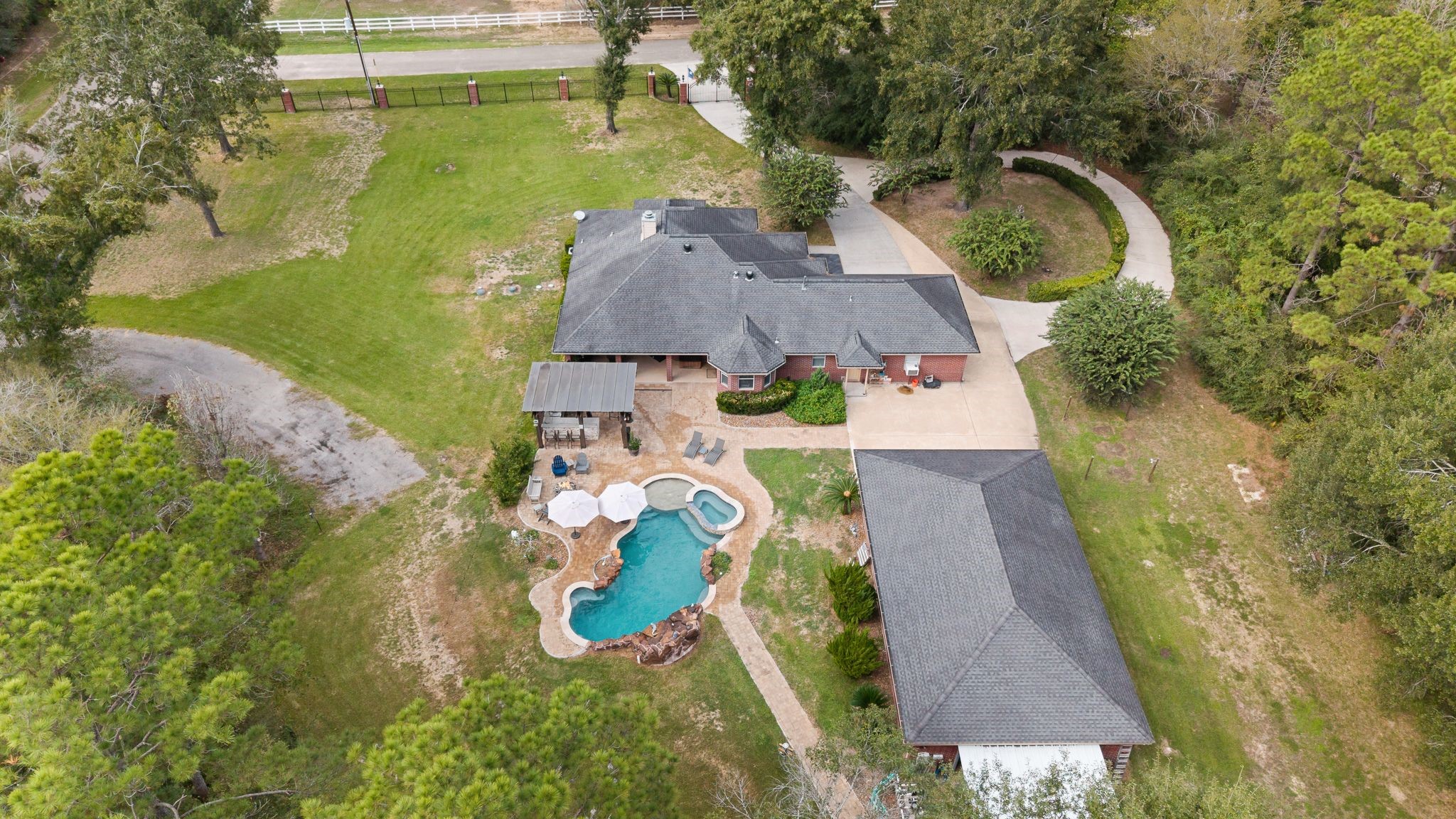 1702 Country Creek Court, Magnolia, TX 77354 1702 Country Creek Court, Magnolia, TX 77354