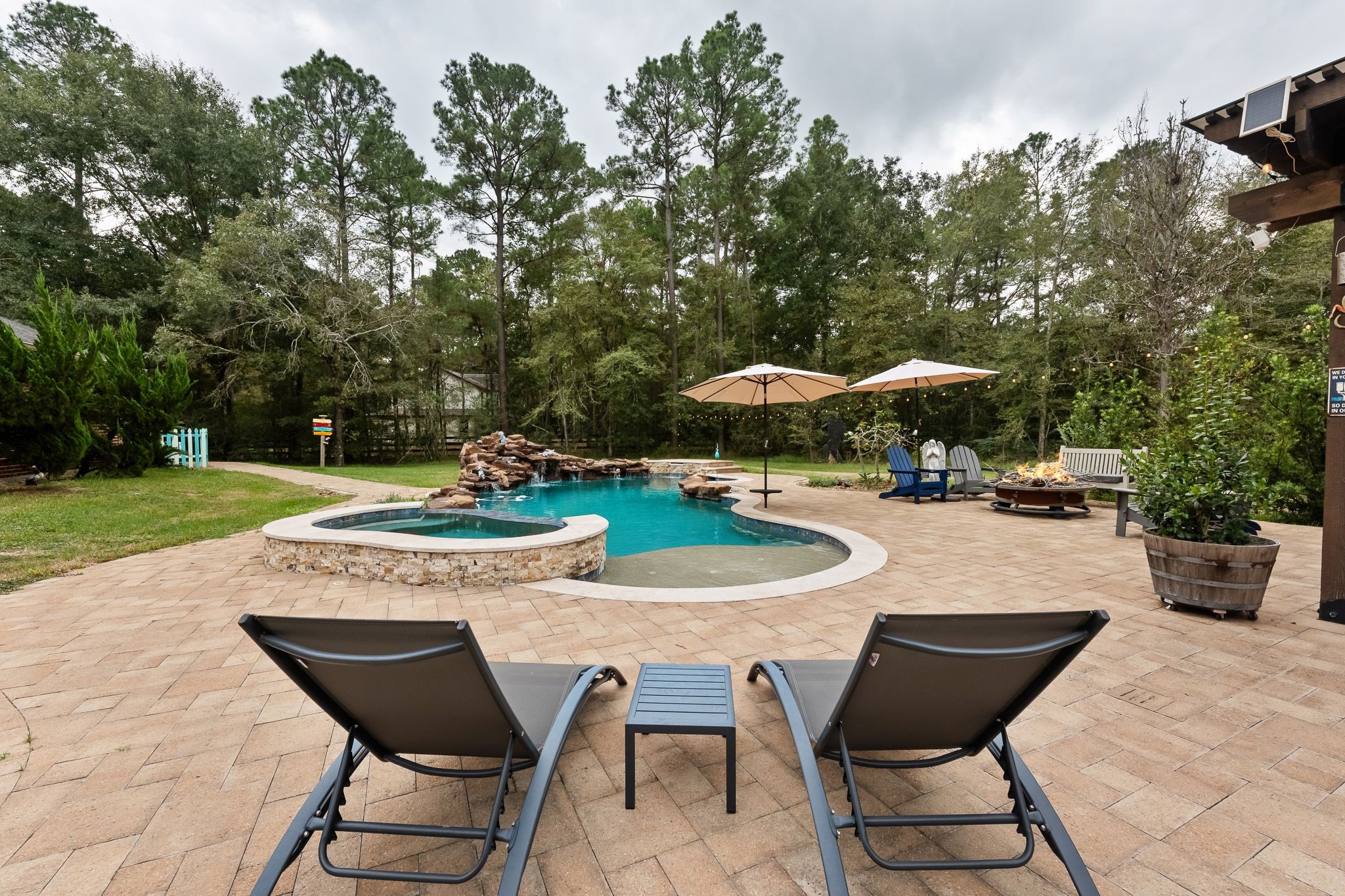 1702 Country Creek Court, Magnolia, TX 77354