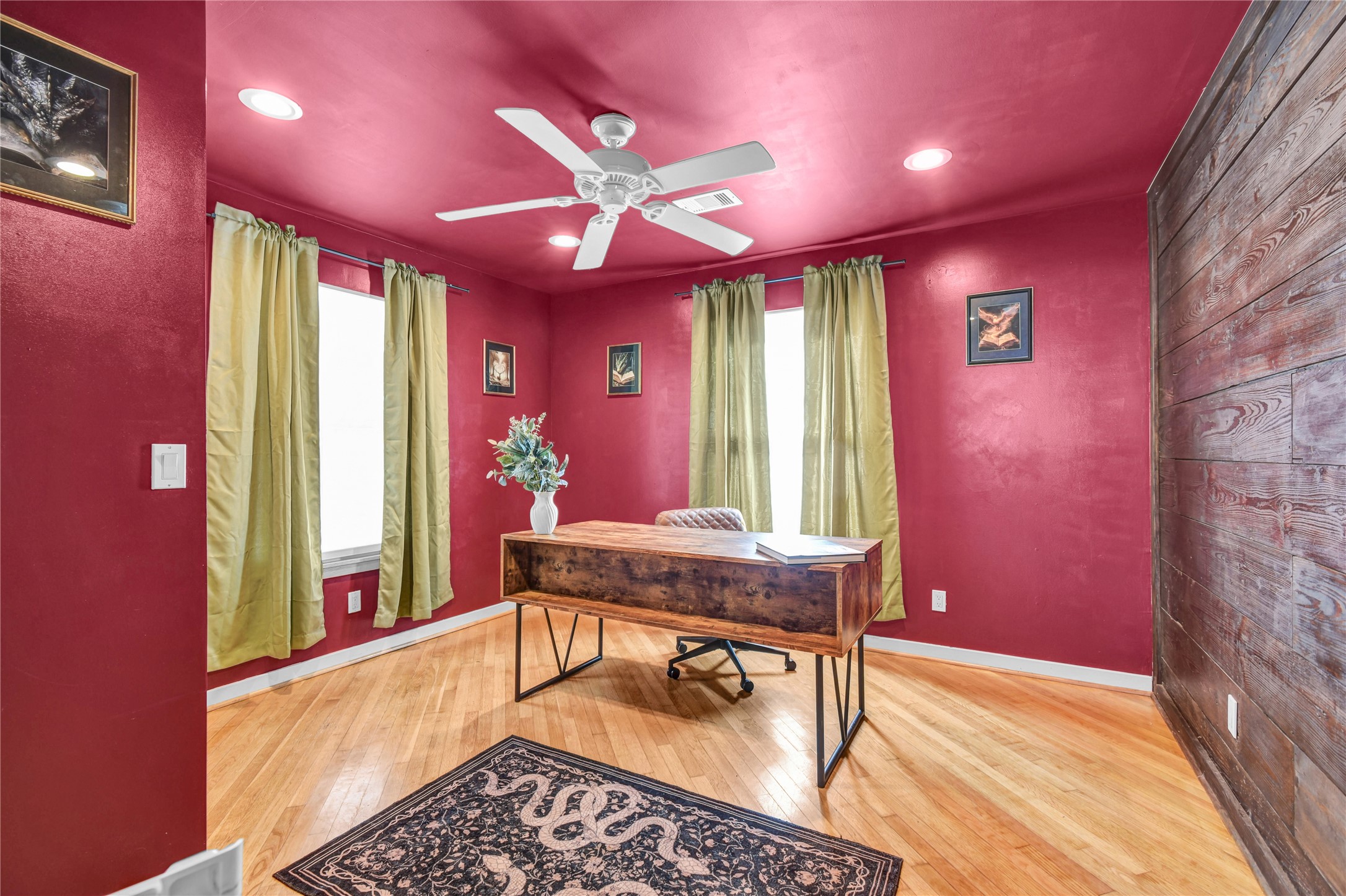 428 S Lazy Lane, Clute, TX 77531