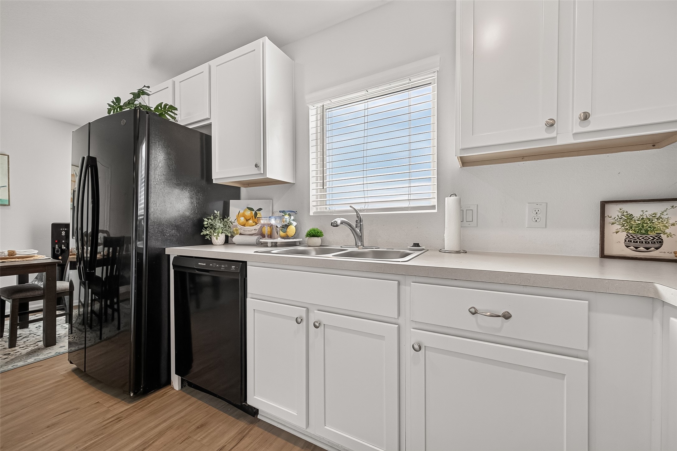 134 Austin Road, Angleton, TX 77515