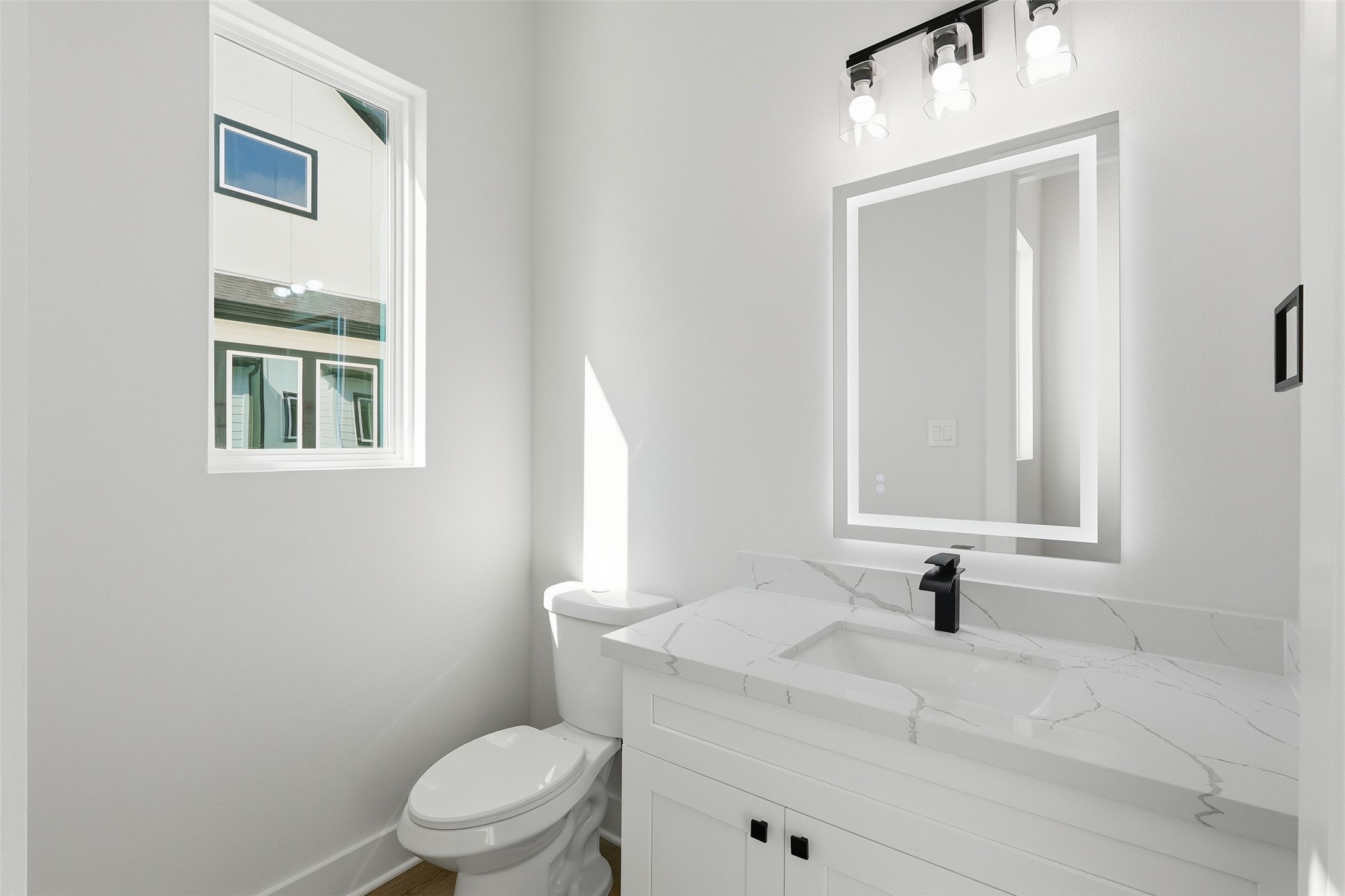 9405 Hammerly Boulevard, #B, Houston, TX 77080