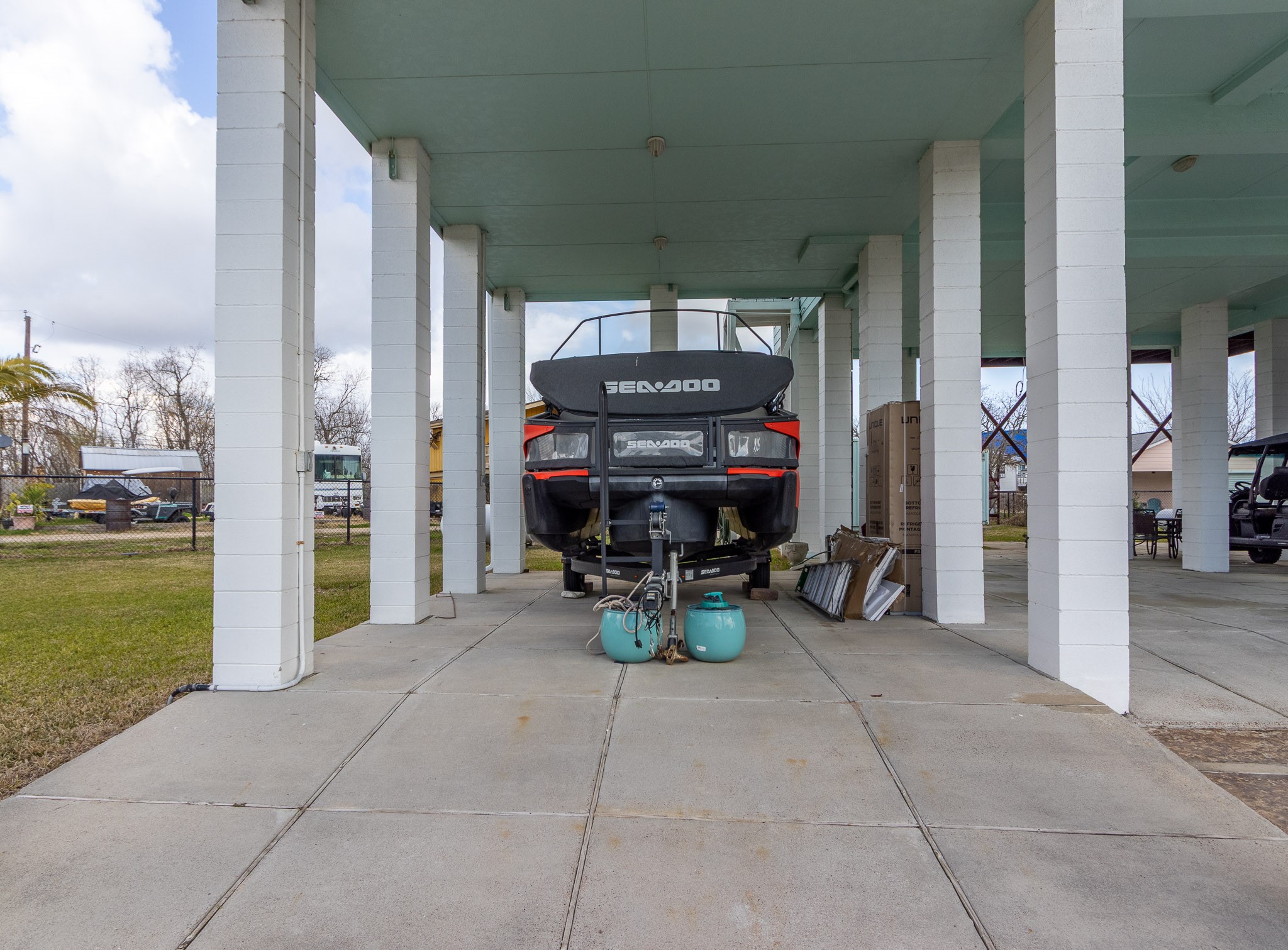 Tall concrete pillars-- ready for your boat!