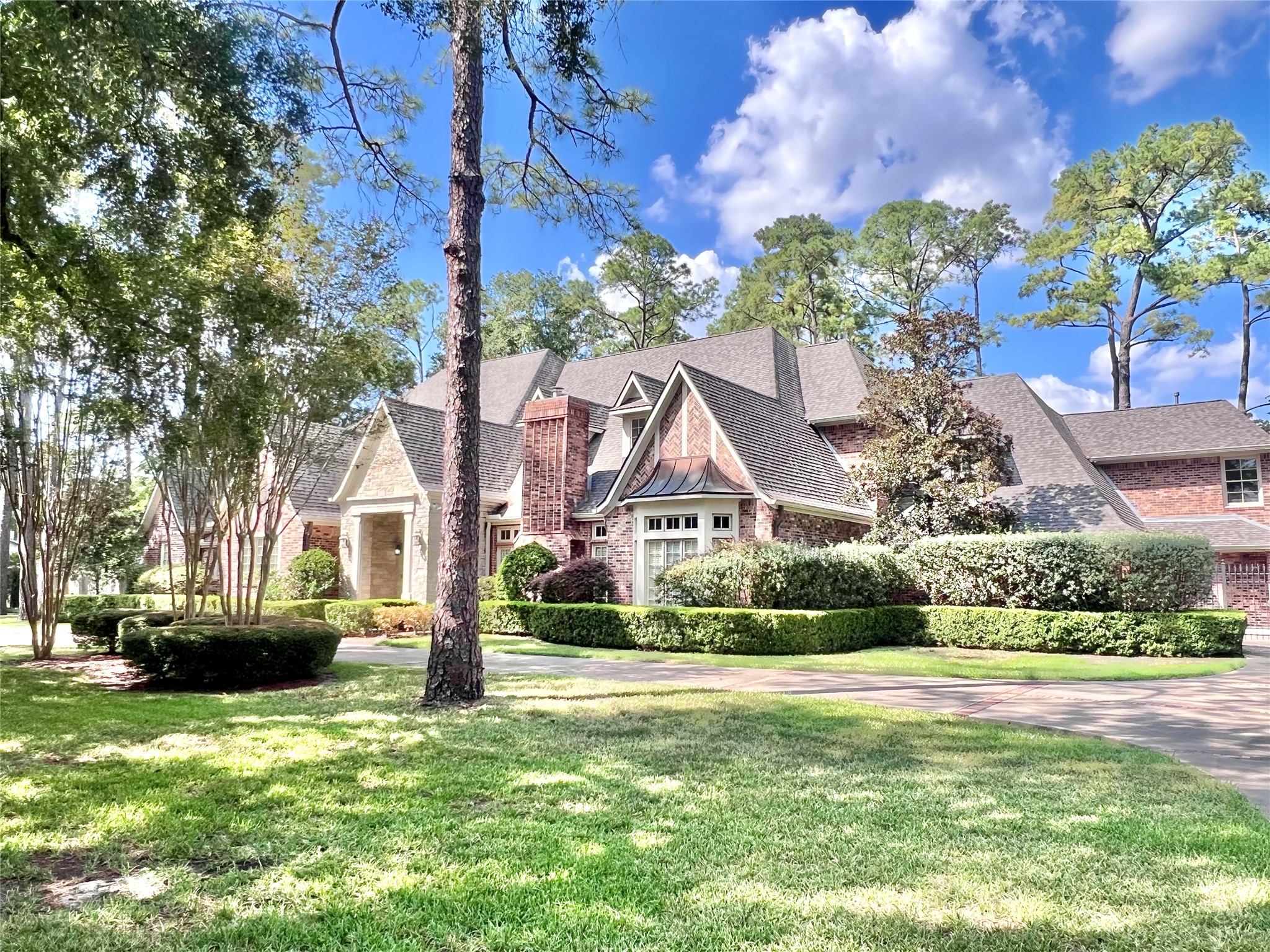 11530 N Lou Al Drive, Houston, TX 77024