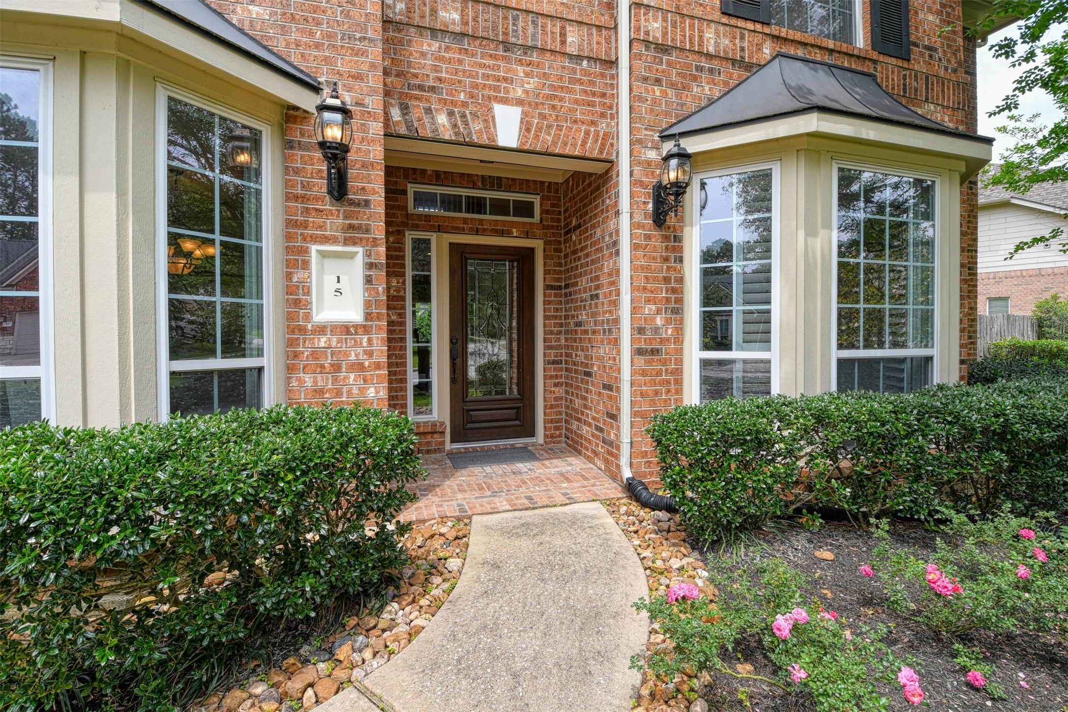 15 E Scribewood Circle, Montgomery, TX 77382