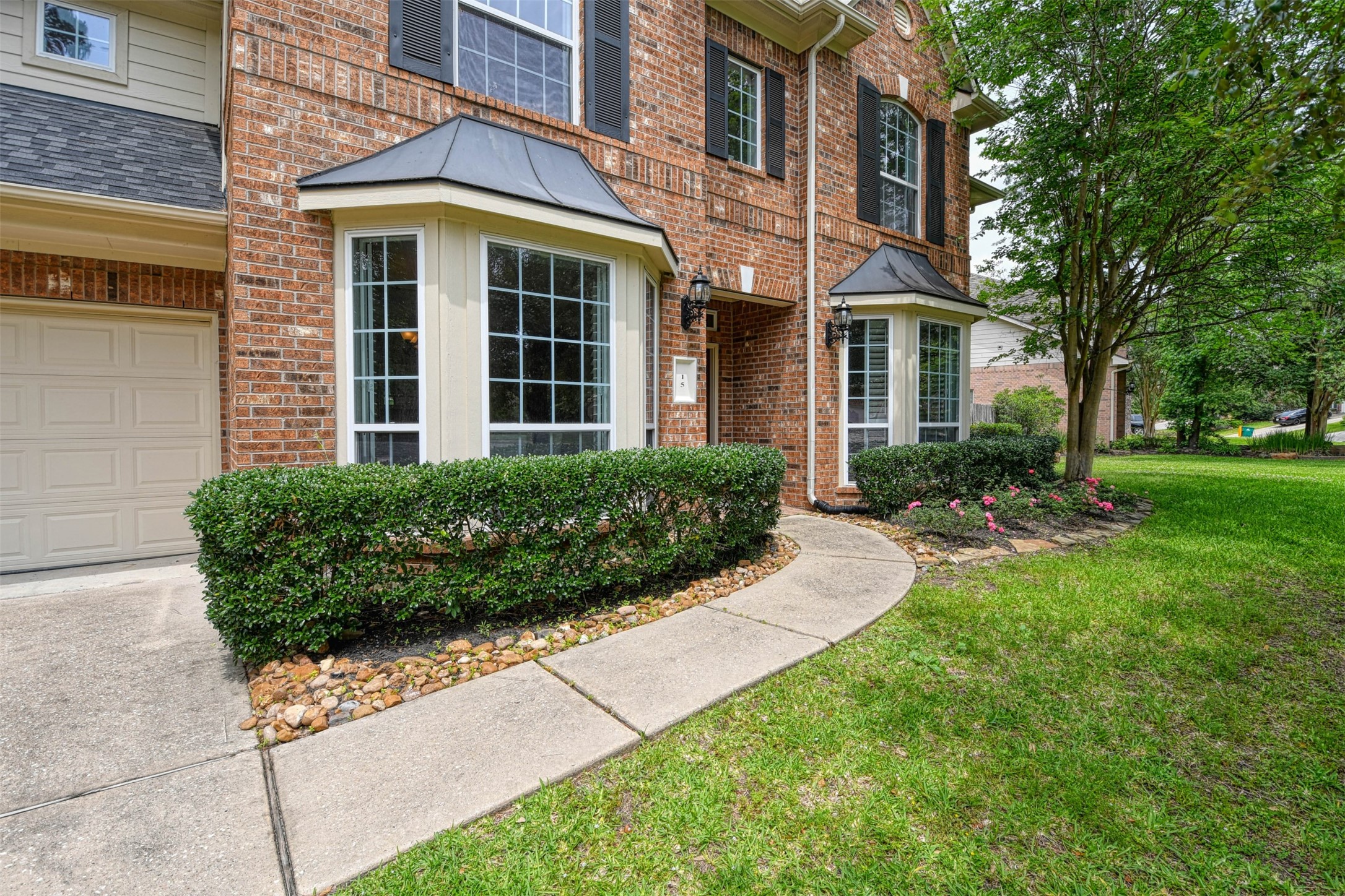 15 E Scribewood Circle, Montgomery, TX 77382