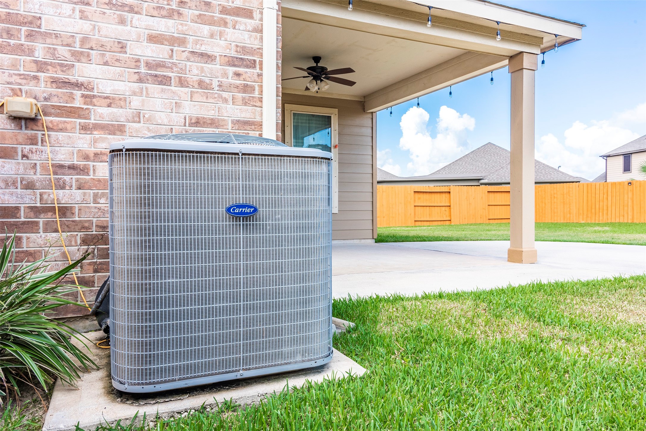 2833 Mezzomonte Lane, League City, TX 77573