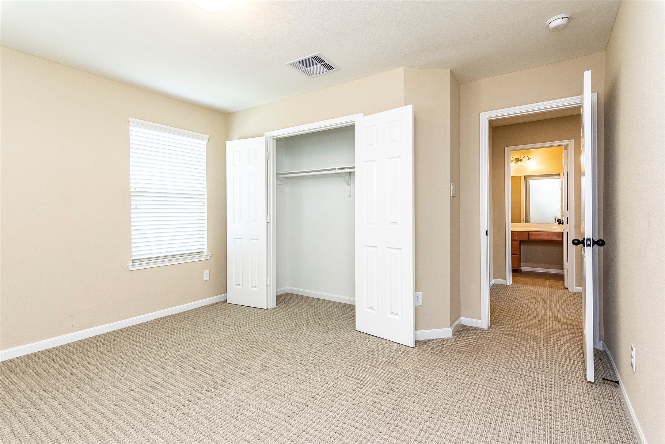 2833 Mezzomonte Lane, League City, TX 77573