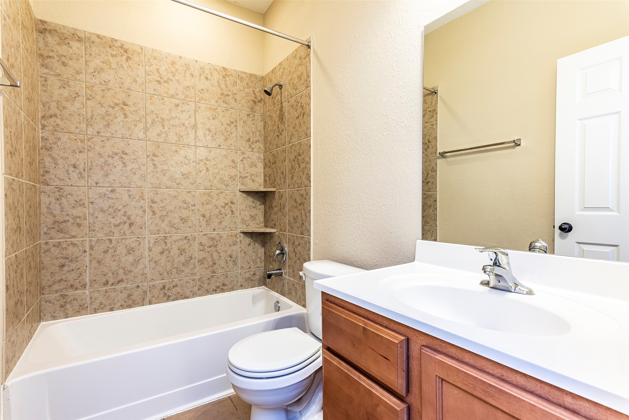 2833 Mezzomonte Lane, League City, TX 77573