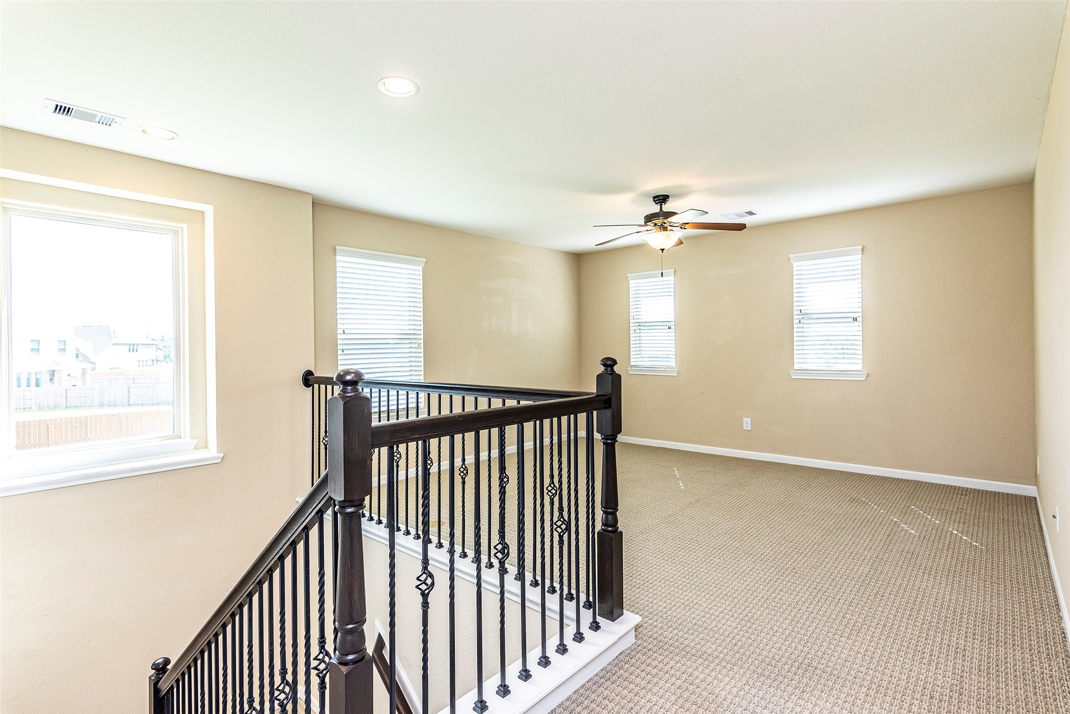 2833 Mezzomonte Lane, League City, TX 77573