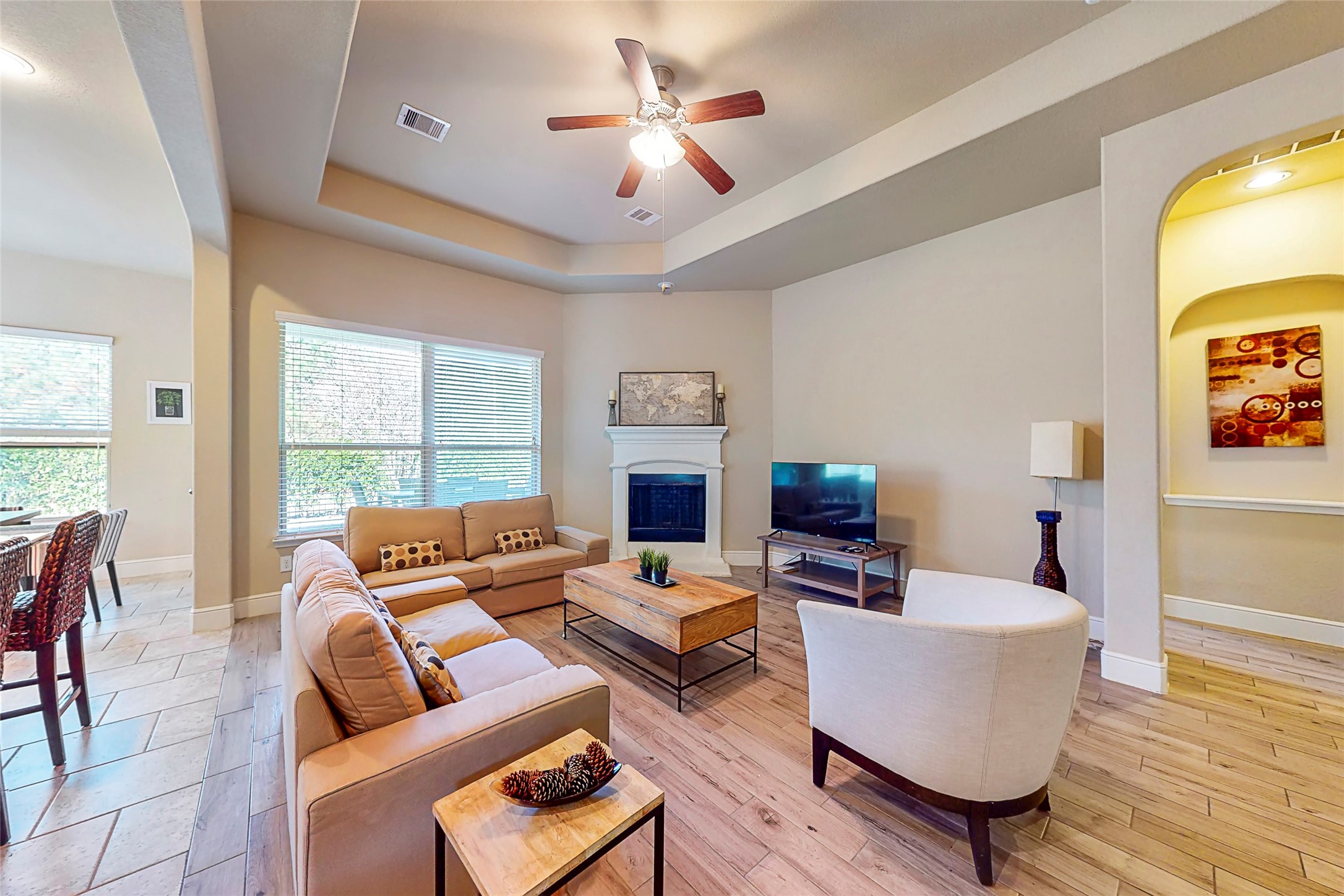 151 W Wading Pond Circle, Tomball, TX 77375