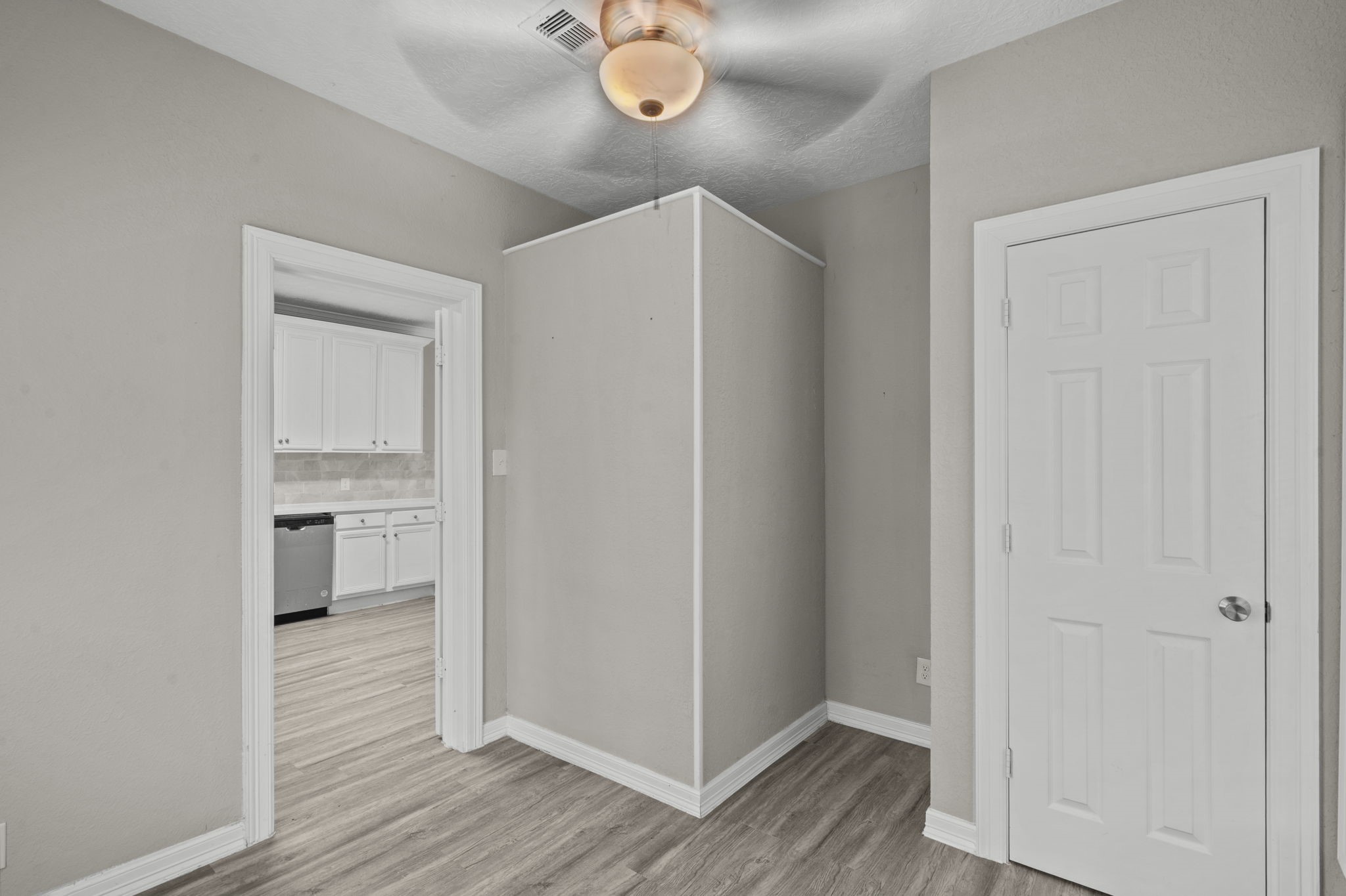 311 7th Avenue N, Texas City, TX 77590