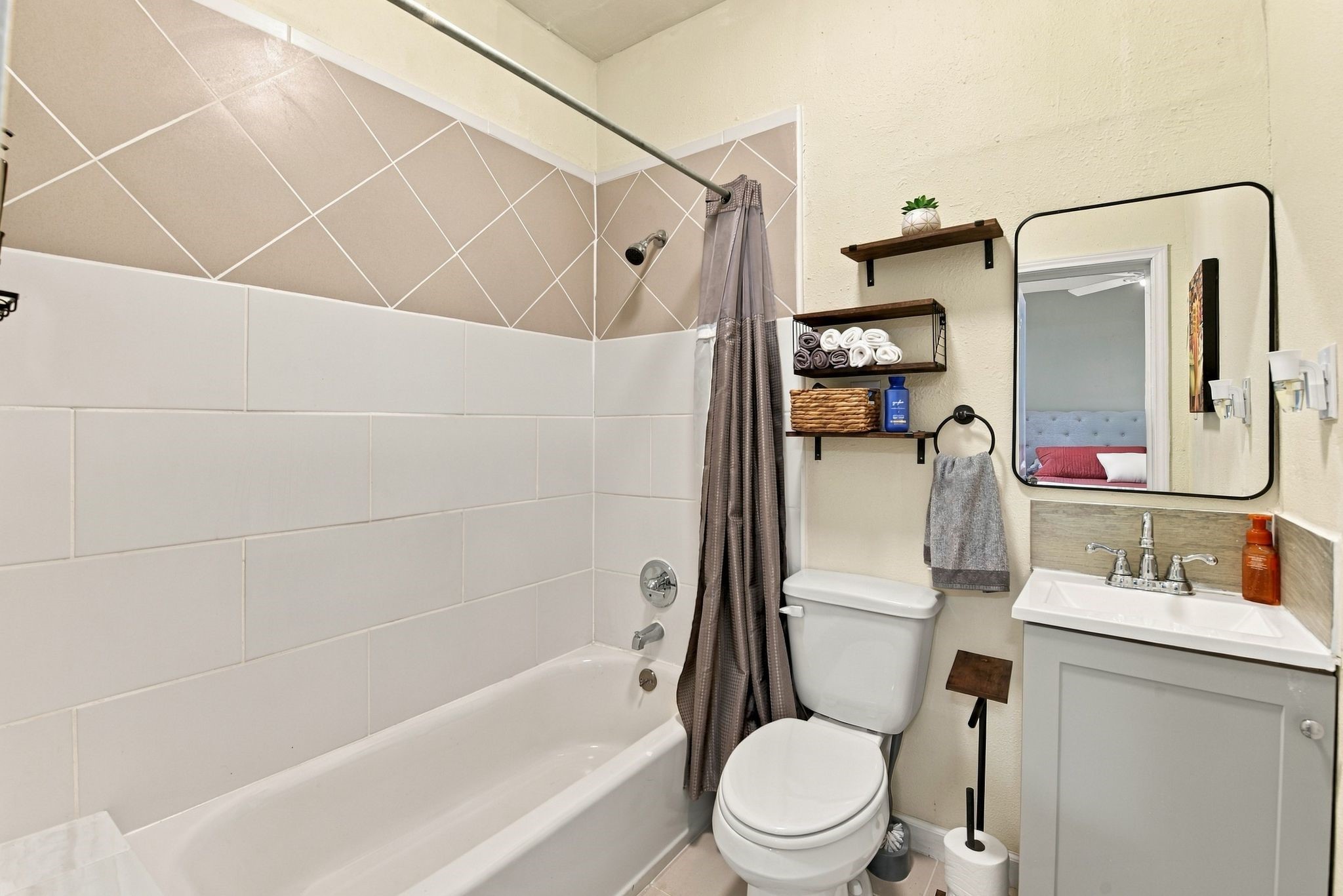 Bathroom Complimentary Toiletries