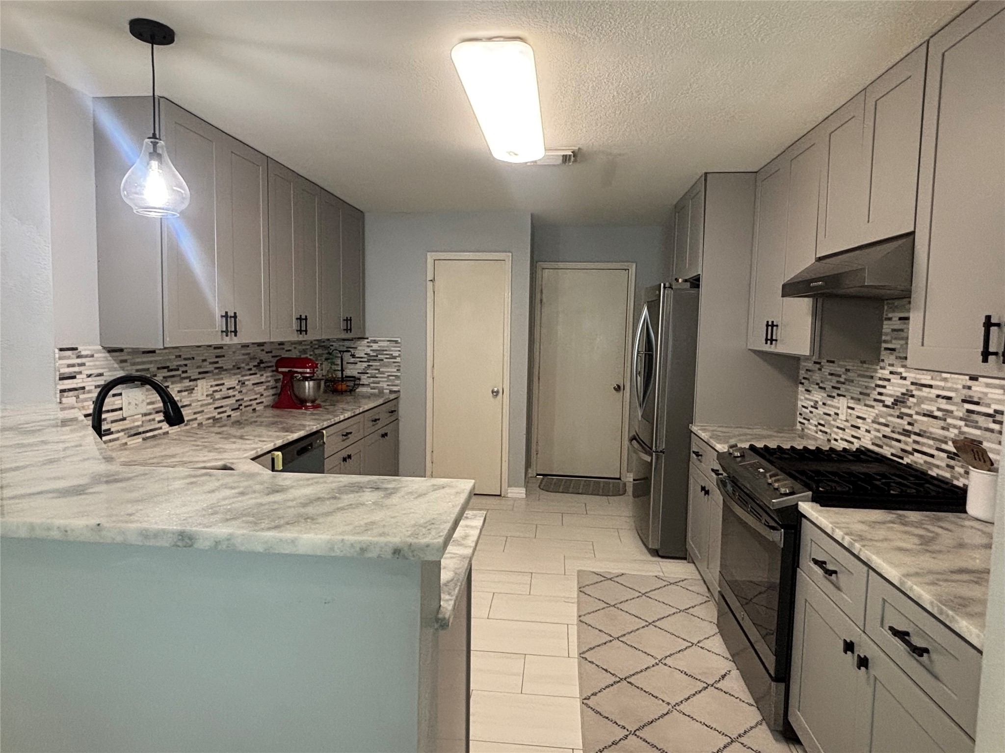 9406 Freemont Fair Court, Houston, TX 77075