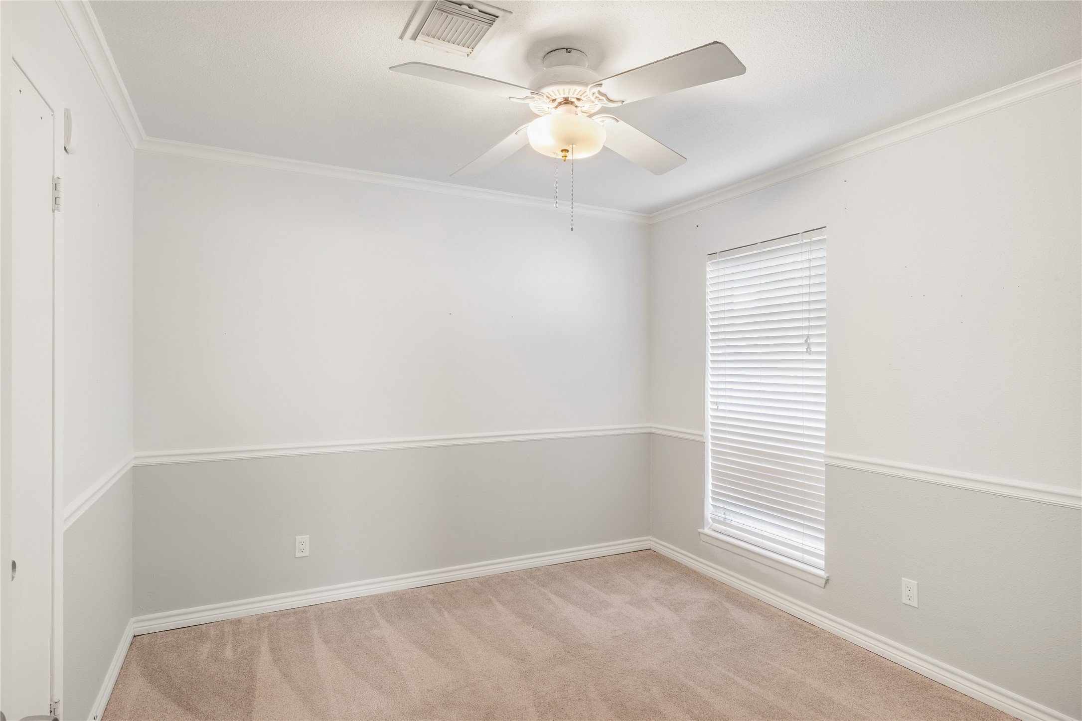 2303 Mimosa Court, League City, TX 77573