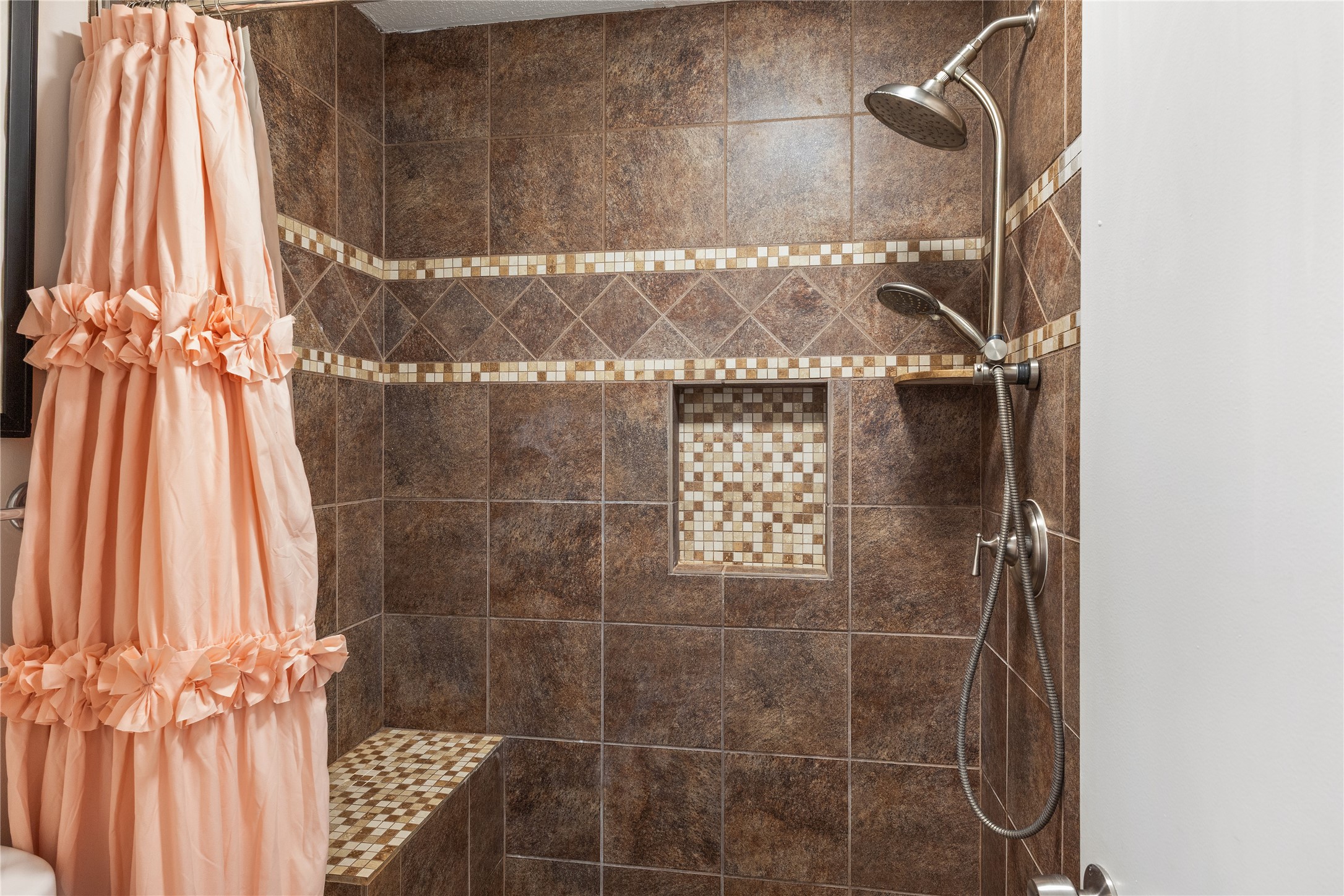 2303 Mimosa Court, League City, TX 77573