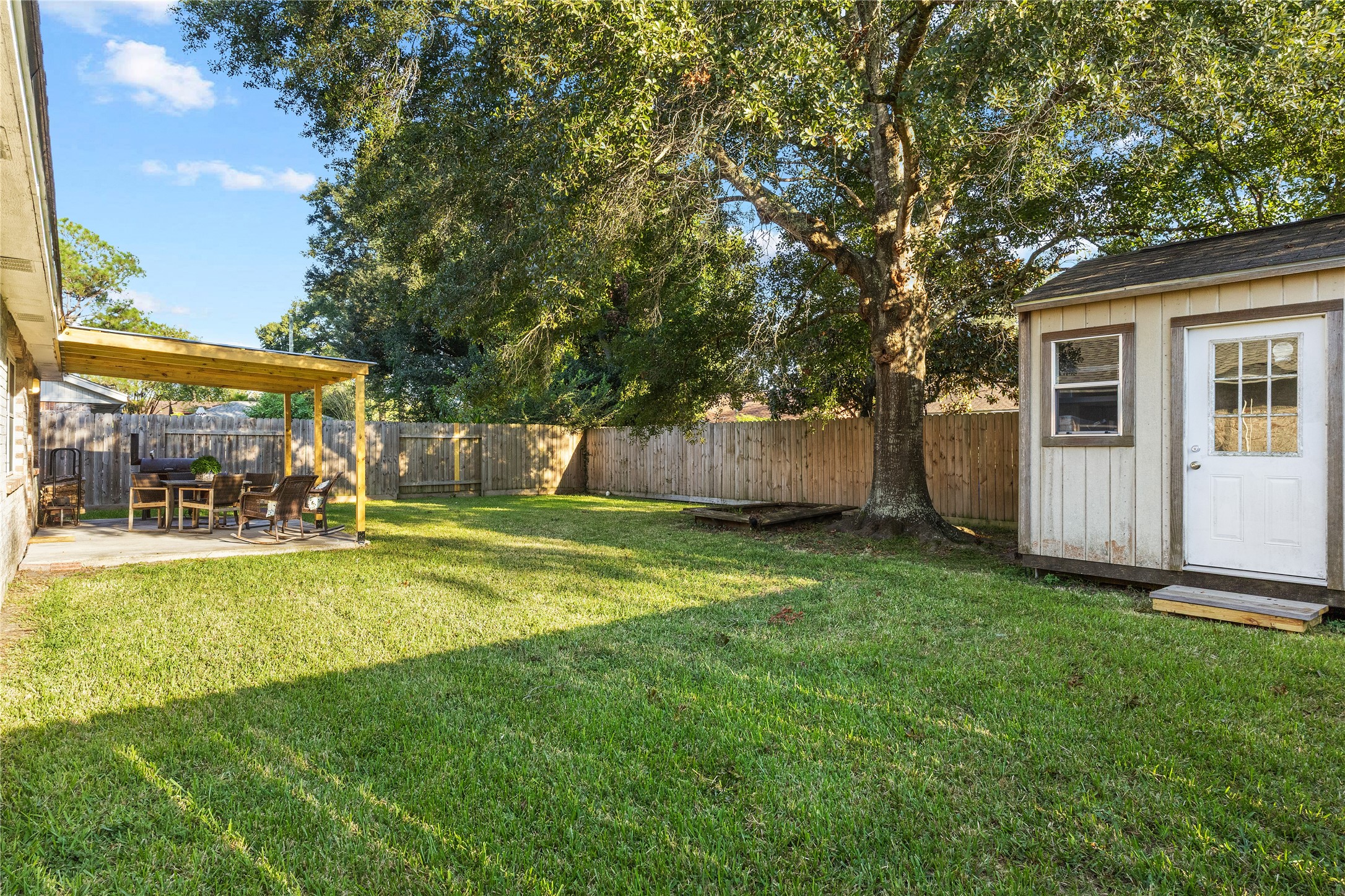 2303 Mimosa Court, League City, TX 77573
