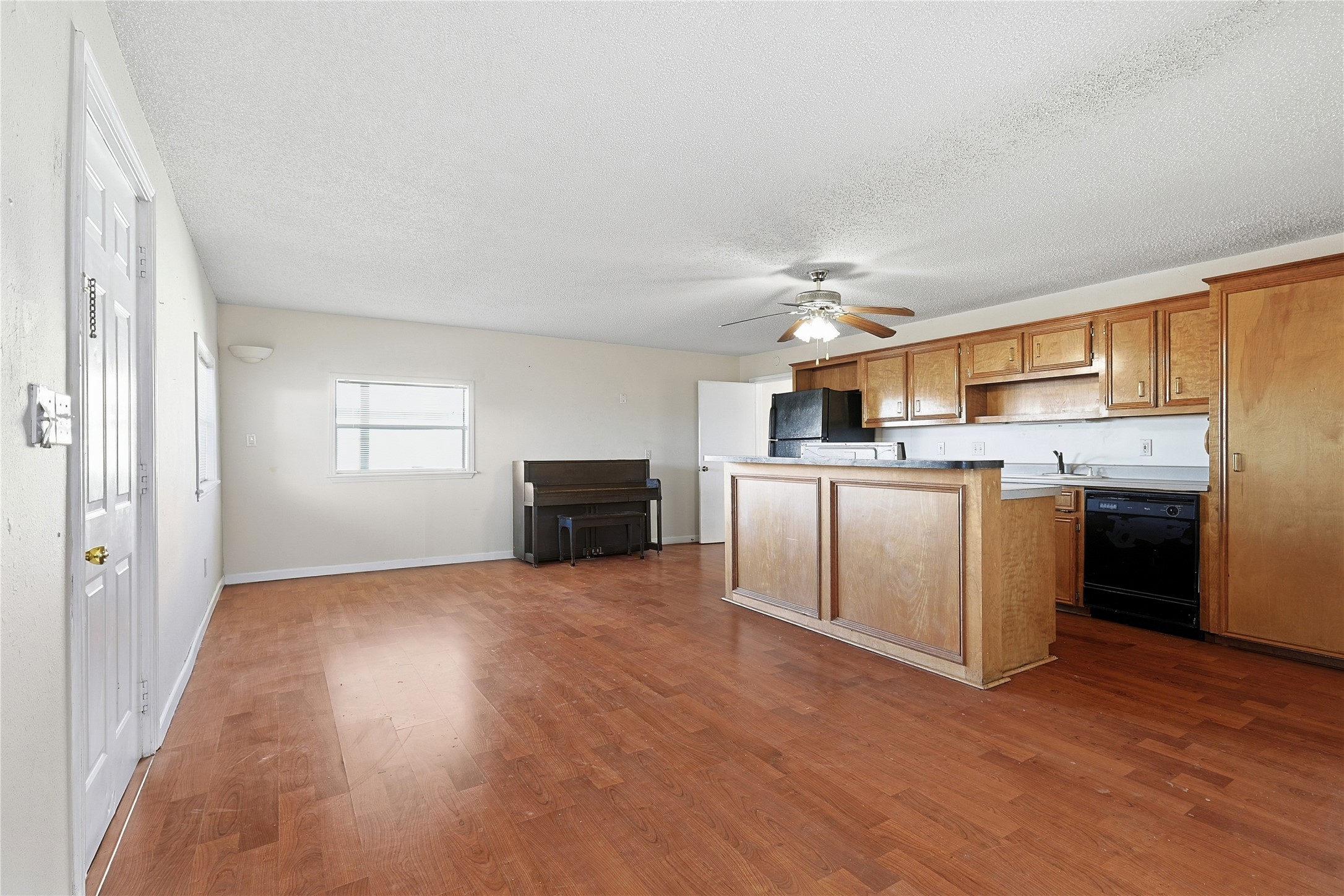 Open concept living and kitchen