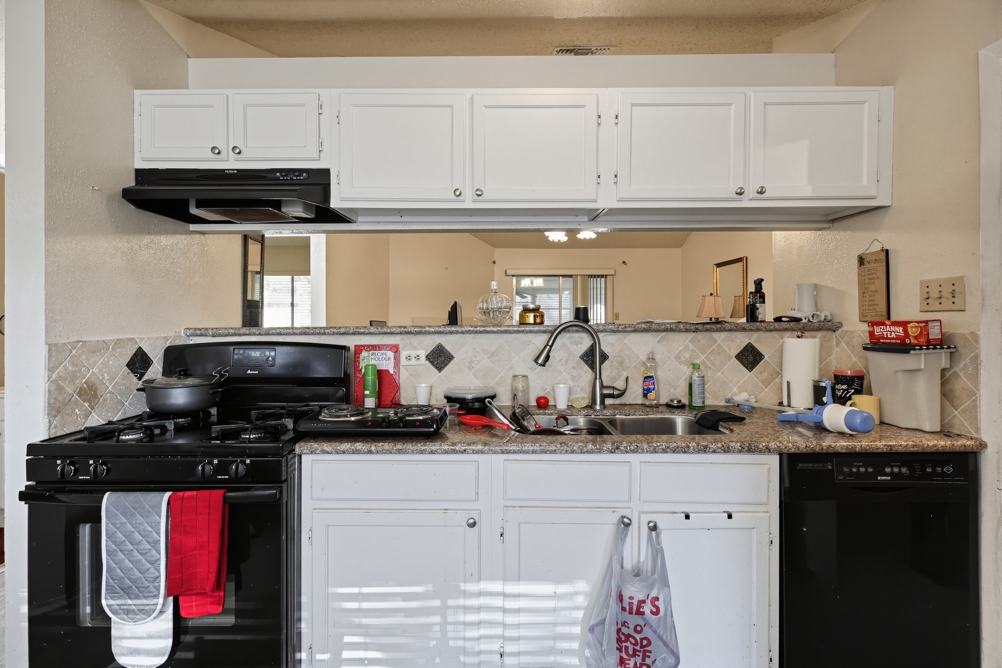 20122 Apache Gardens Lane, Katy, TX 77449