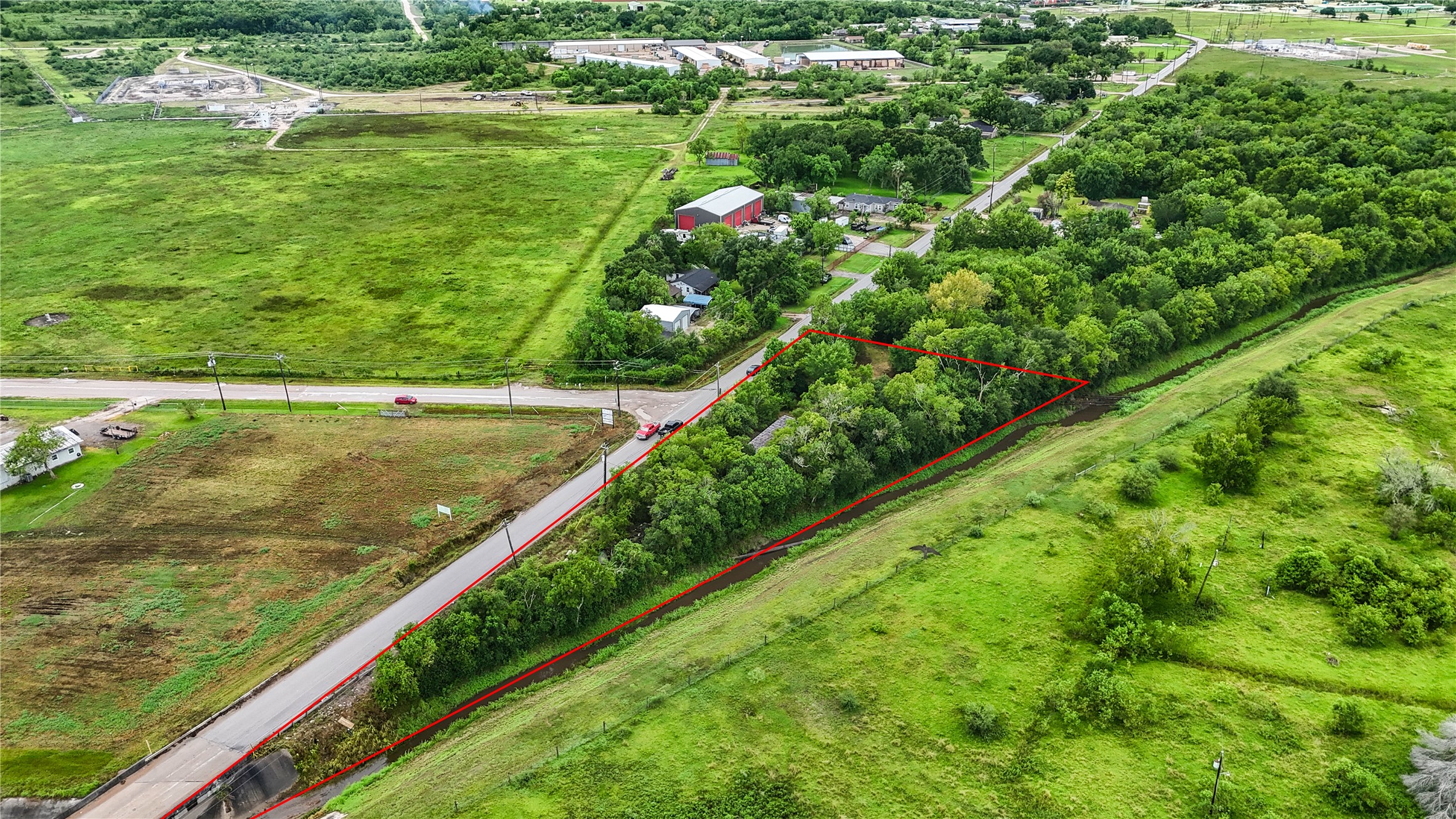 1011 County Road 129, Alvin, TX 77511 1011 County Road 129, Alvin, TX 77511