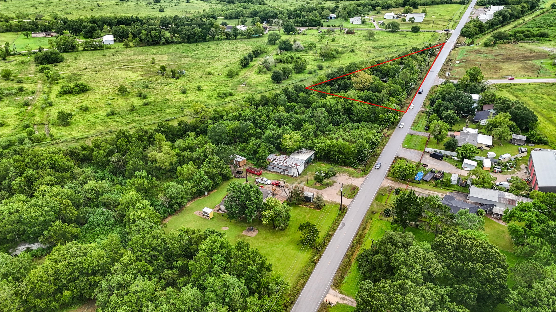 1011 County Road 129, Alvin, TX 77511