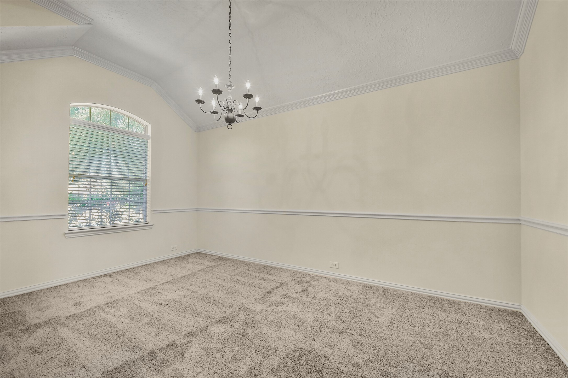 5707 Emerald Brook Lane, League City, TX 77573
