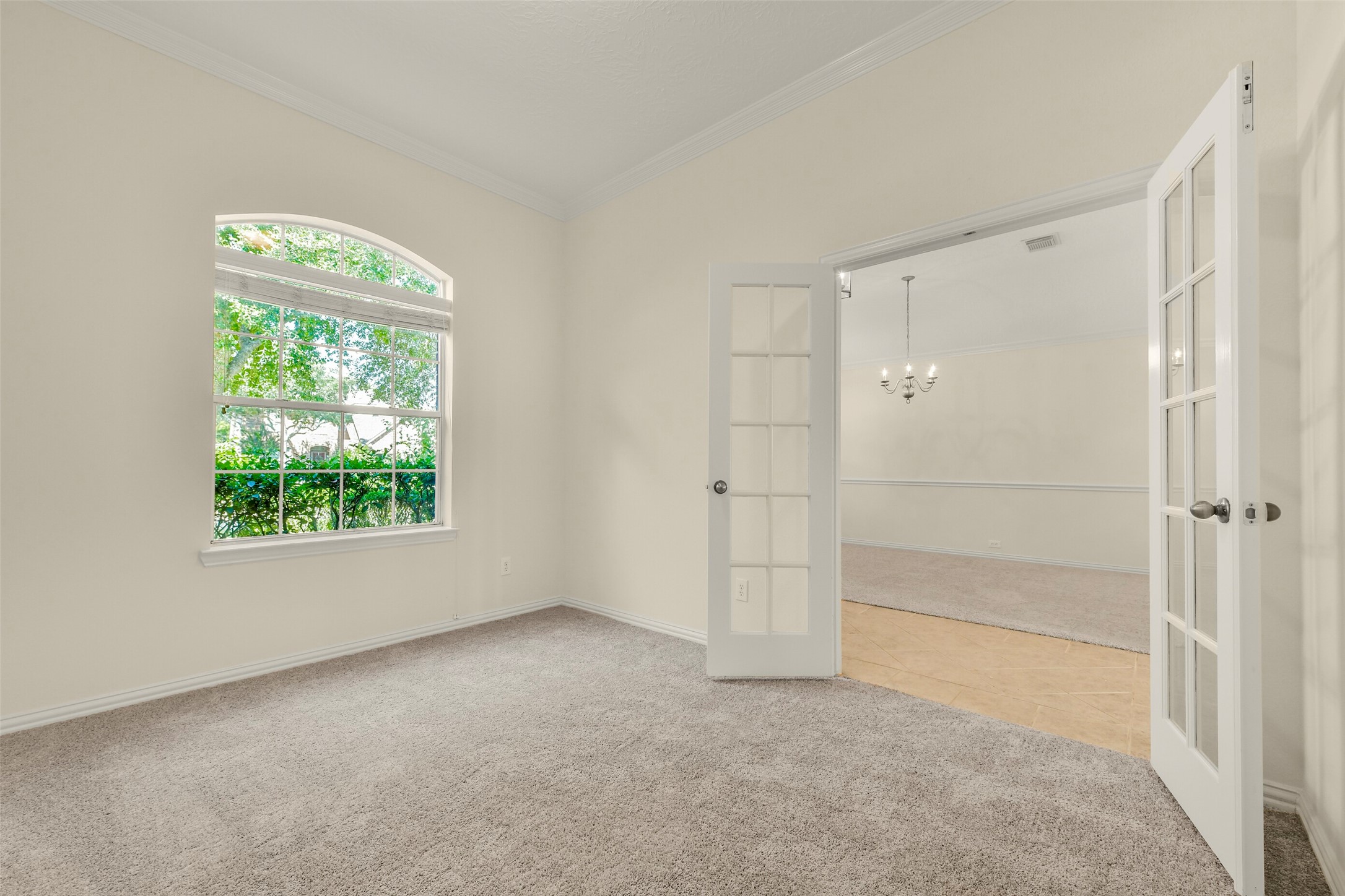 5707 Emerald Brook Lane, League City, TX 77573