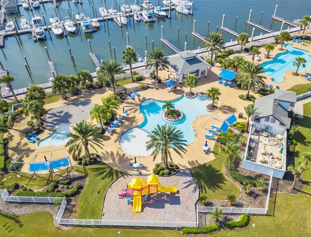 41 Shell Key, Hitchcock, TX 77563