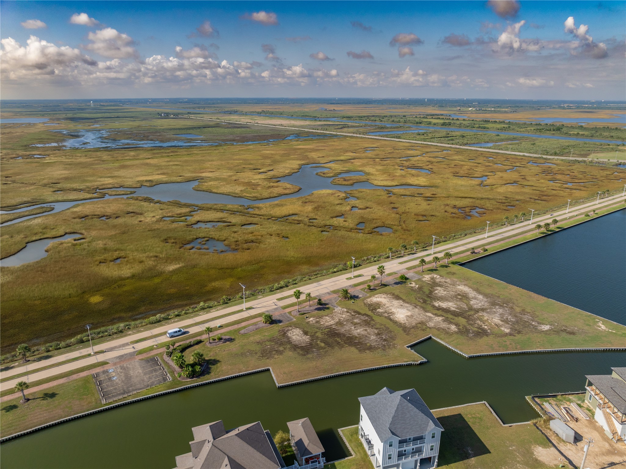 41 Shell Key, Hitchcock, TX 77563