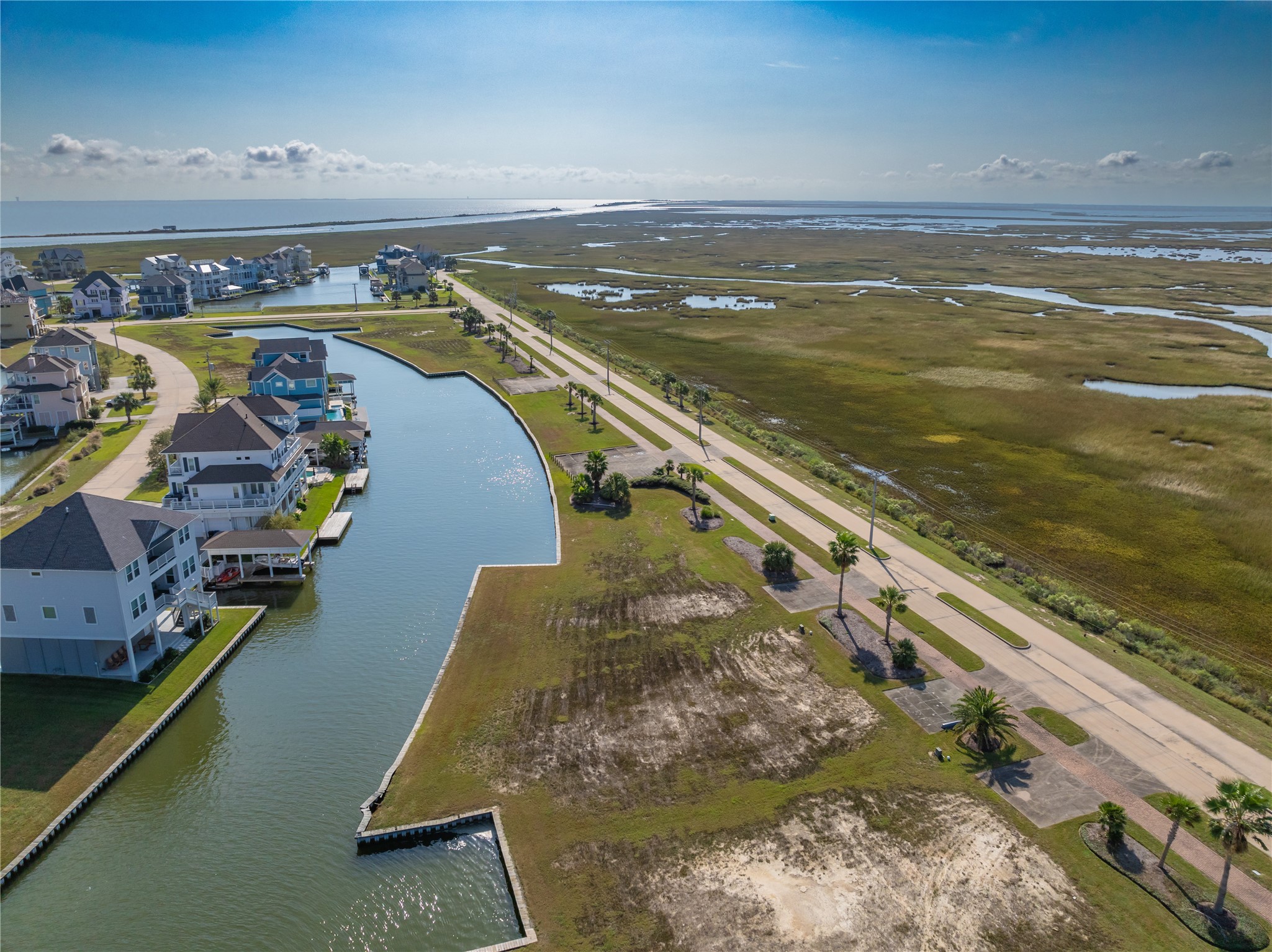 41 Shell Key, Hitchcock, TX 77563