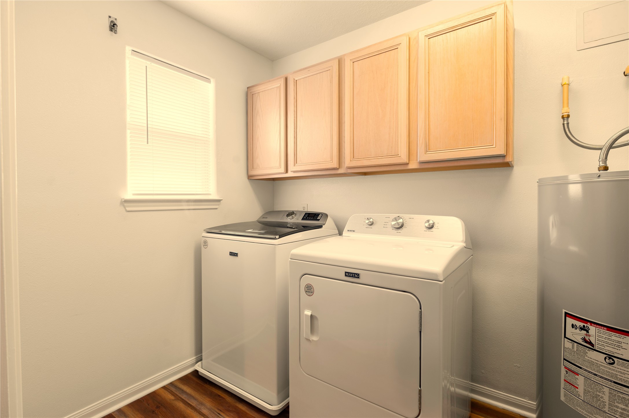laundry room with an abundance of storage
