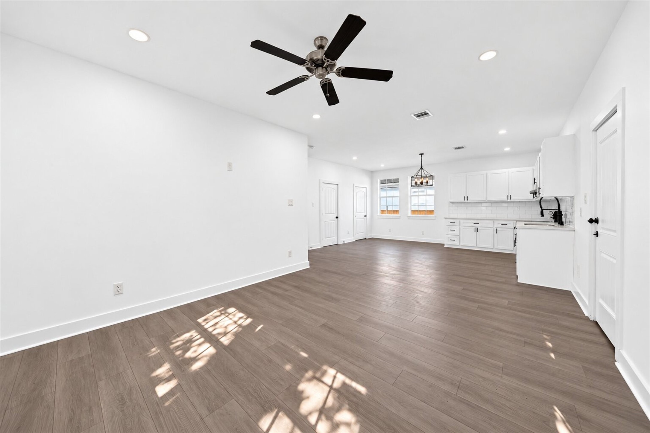 2412 Lucas Street, Houston, TX 77026
