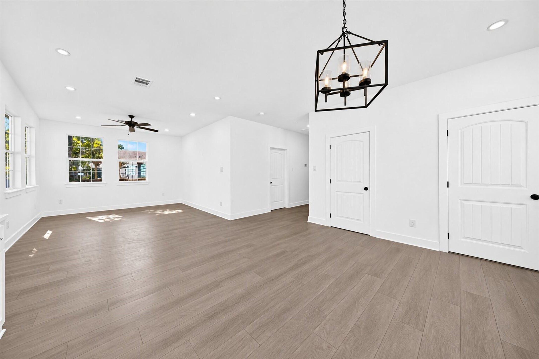 2412 Lucas Street, Houston, TX 77026