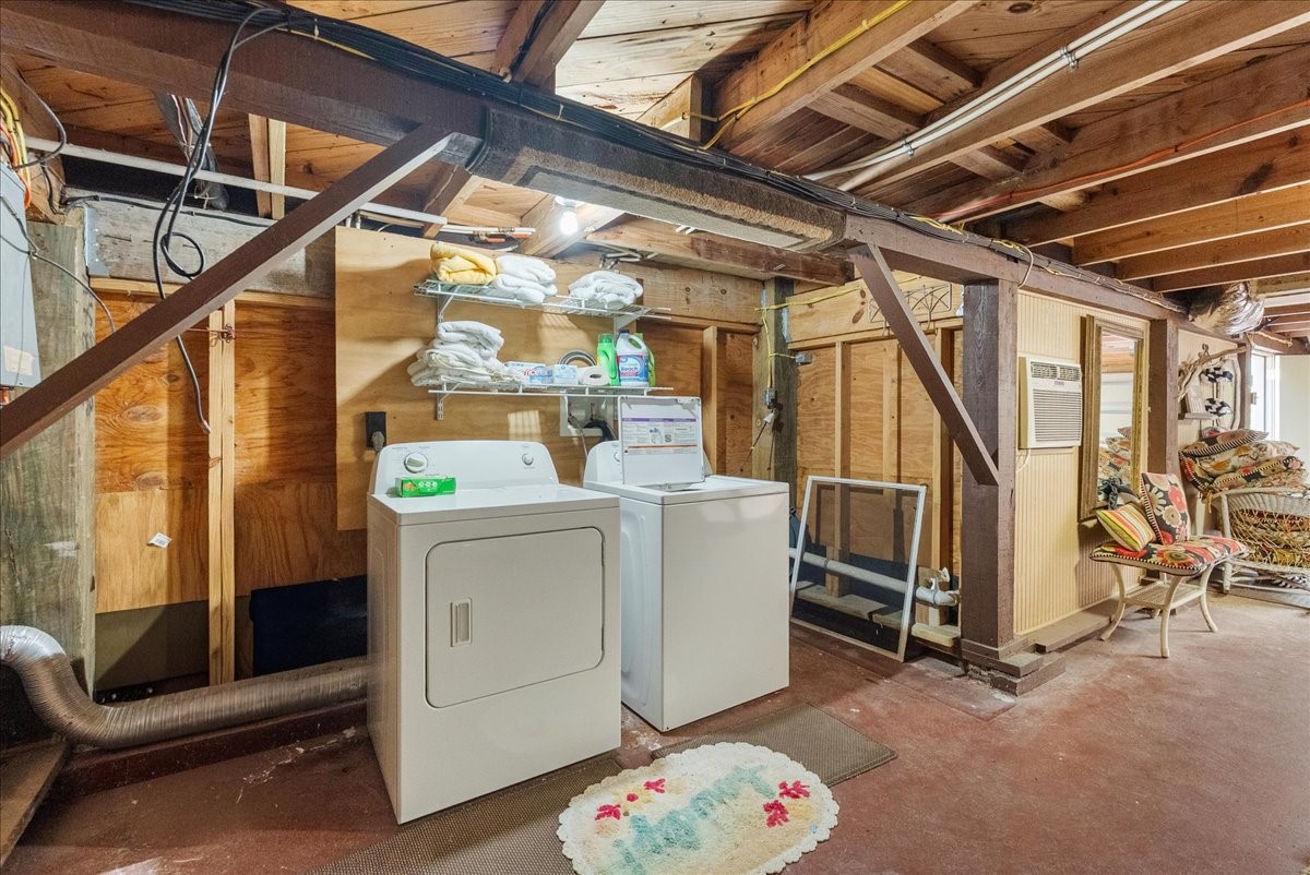 1327 16th Street, Galveston, TX 77550