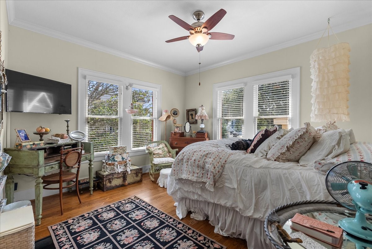1327 16th Street, Galveston, TX 77550