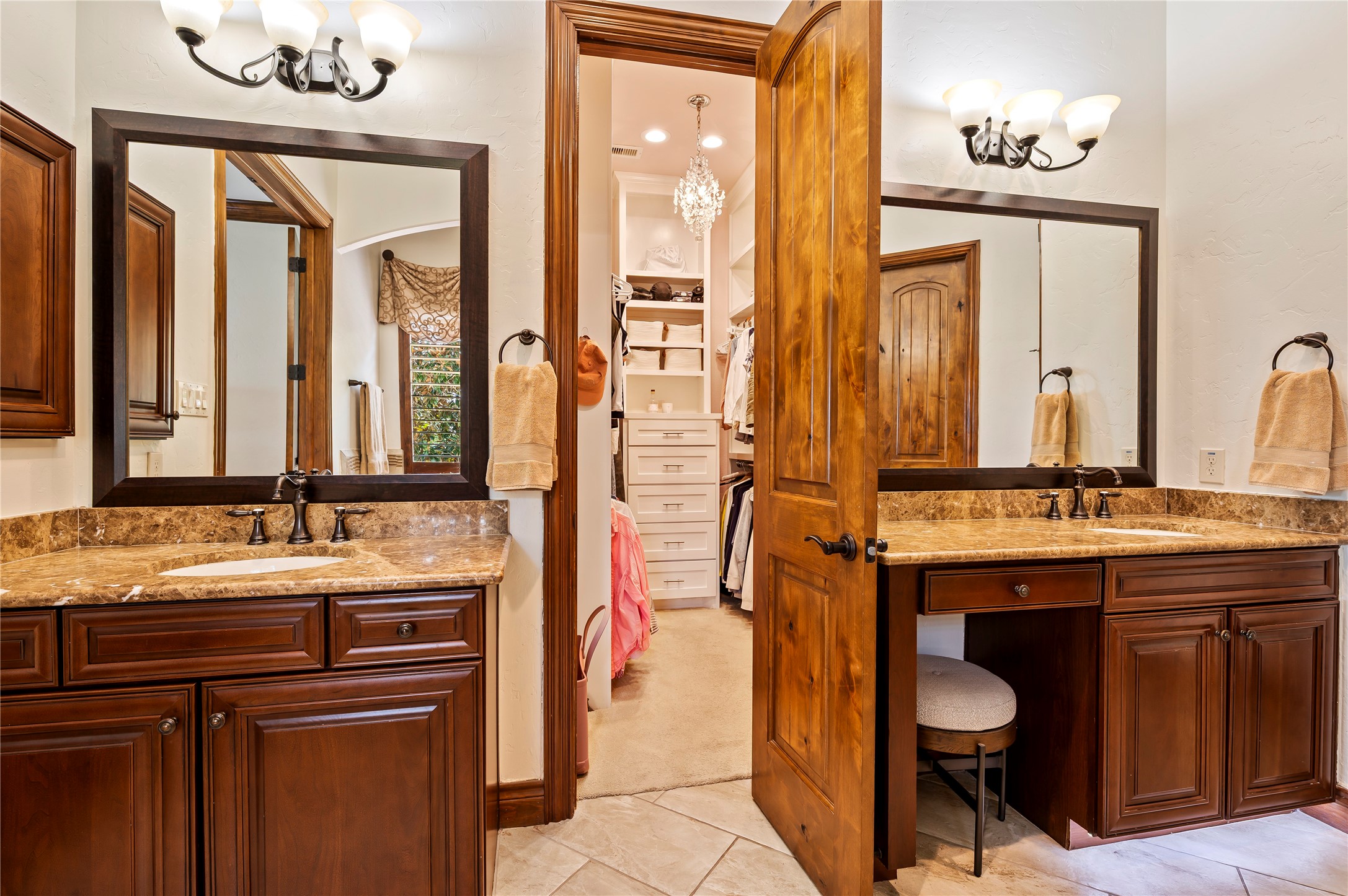 858 Signature Cove, League City, TX 77573